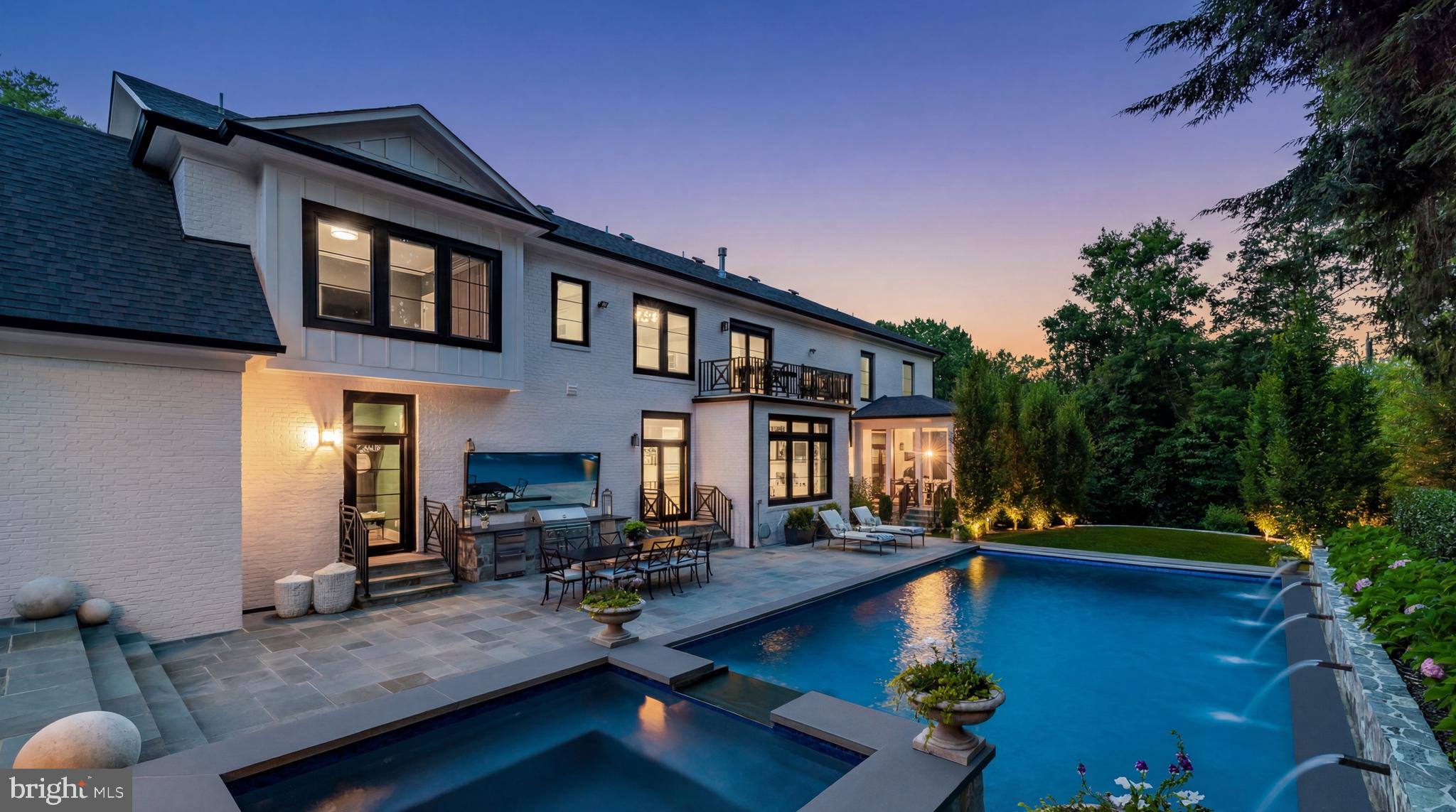 DOLLEY MADISON - Residential