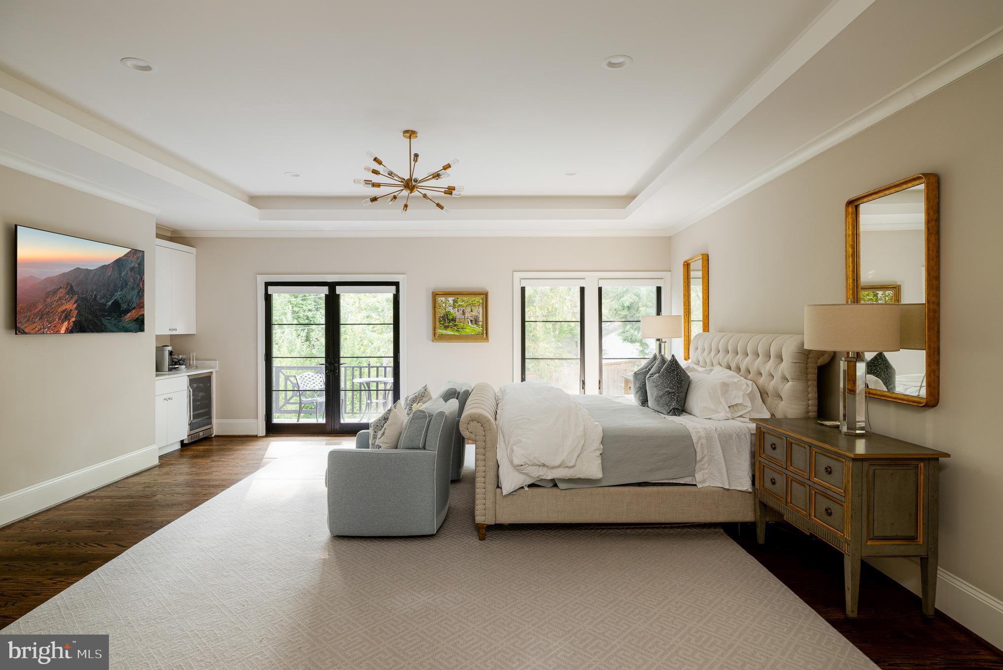 DOLLEY MADISON - Residential