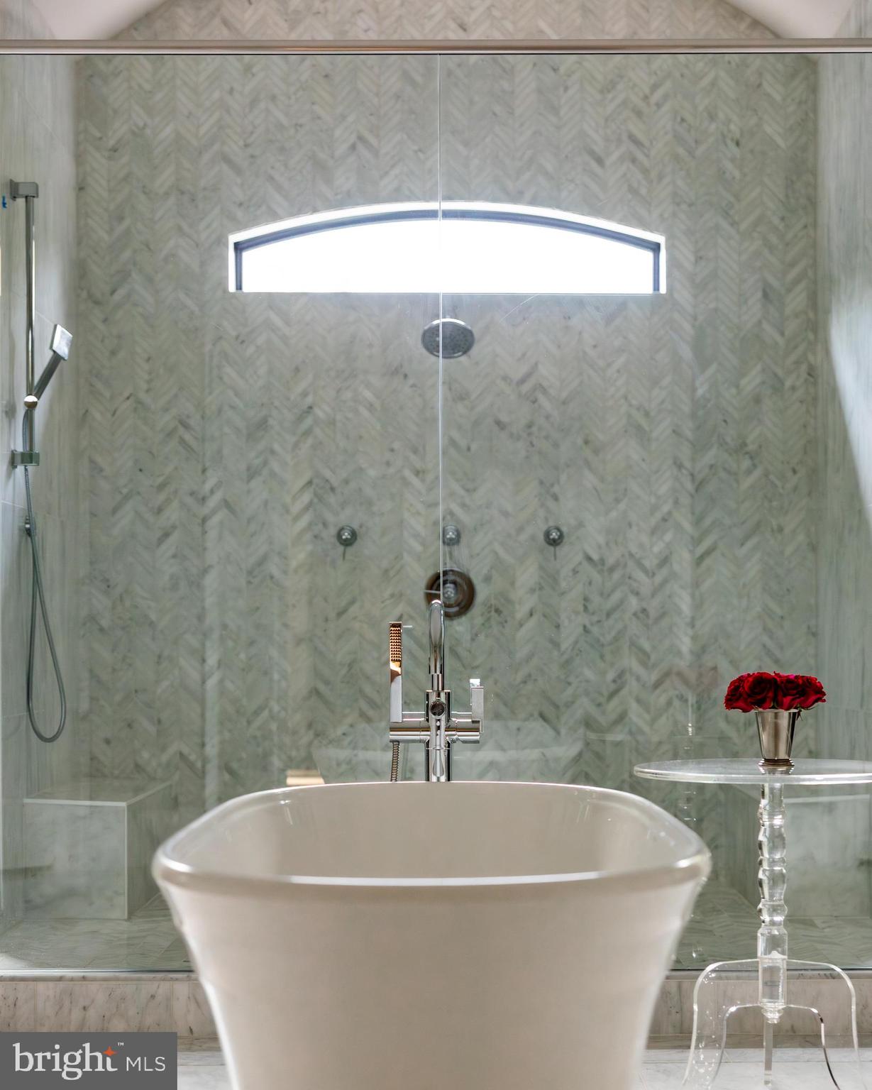 DOLLEY MADISON - Residential