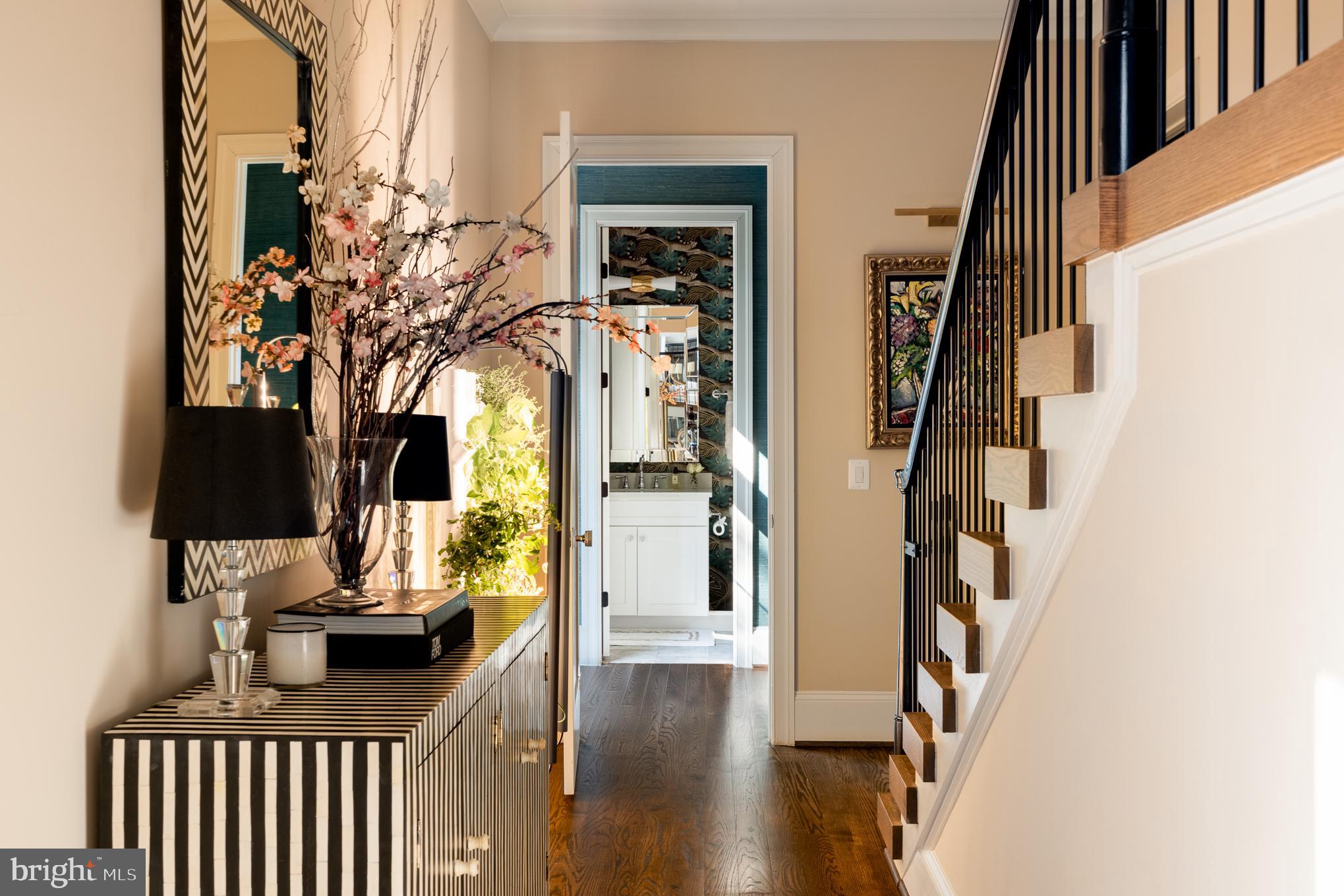 DOLLEY MADISON - Residential