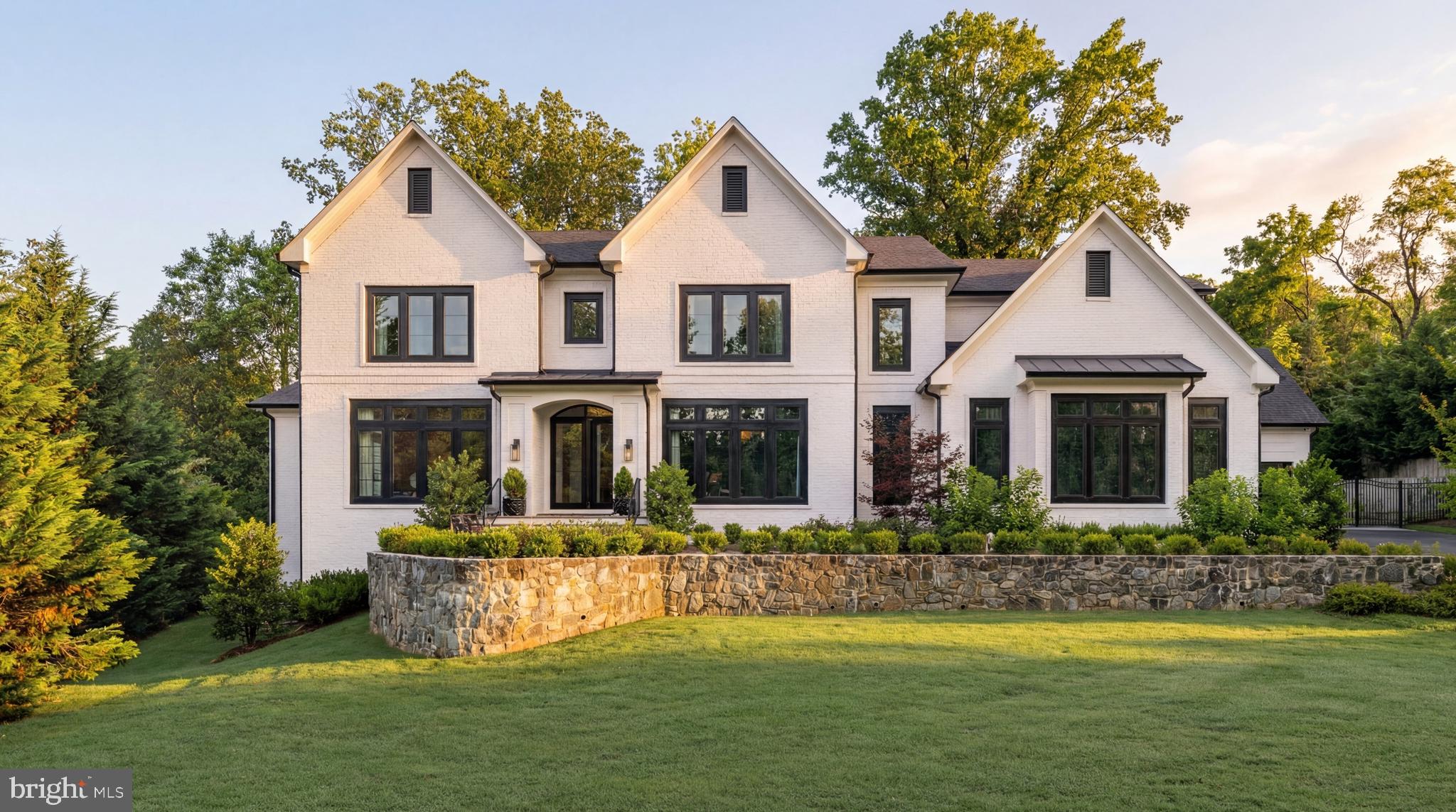 DOLLEY MADISON - Residential