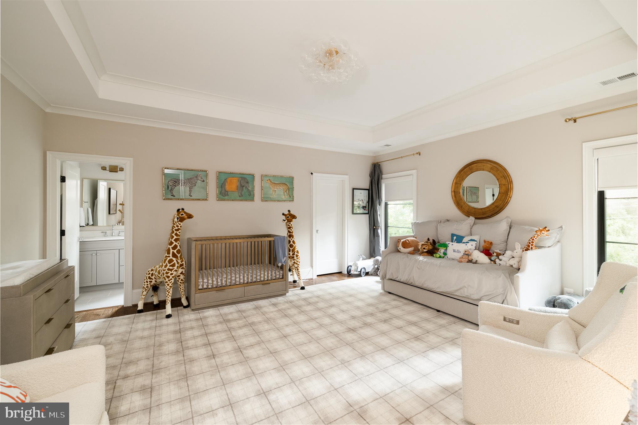 DOLLEY MADISON - Residential