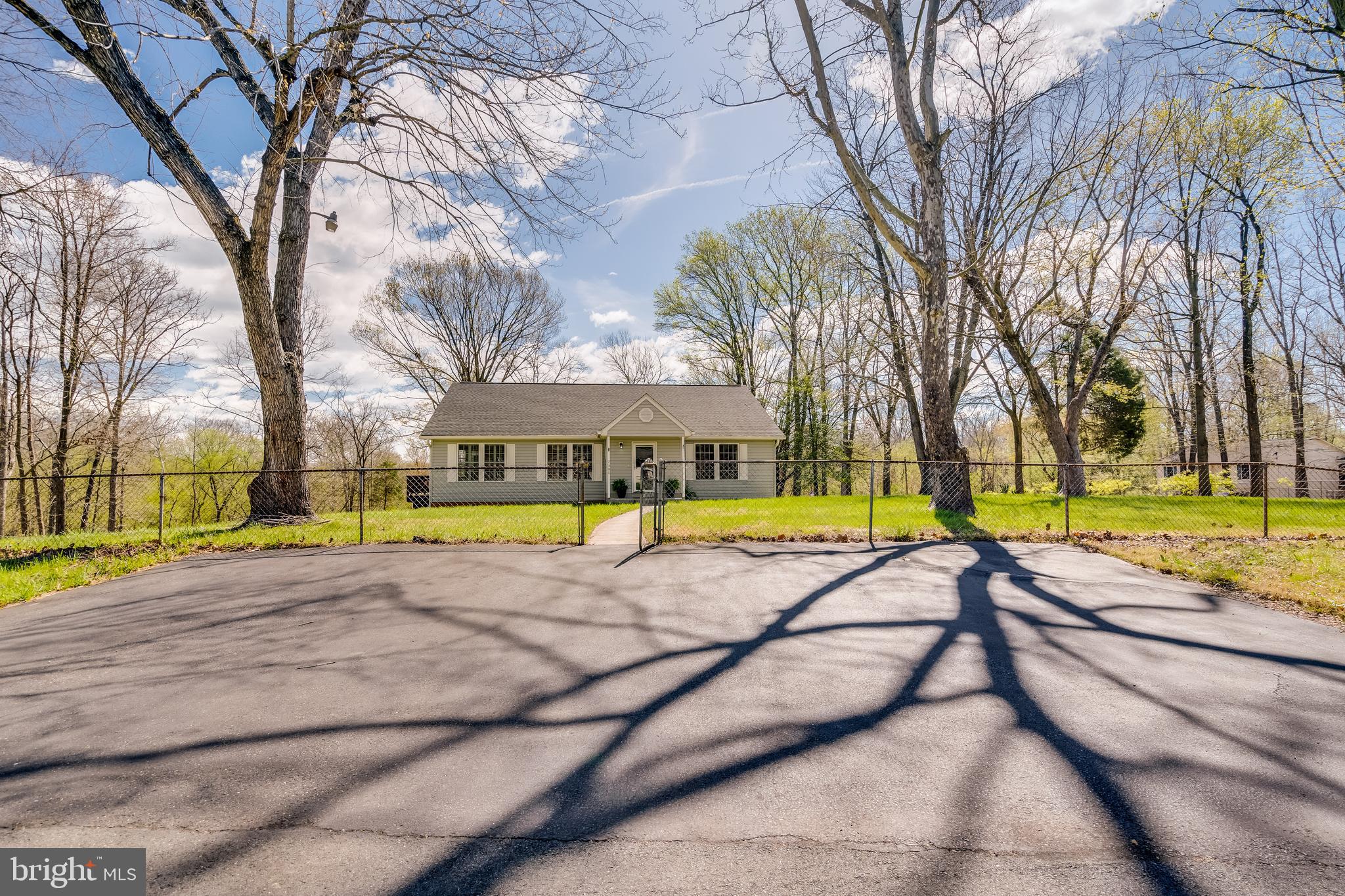 YORKSHIRE ACRES - Residential