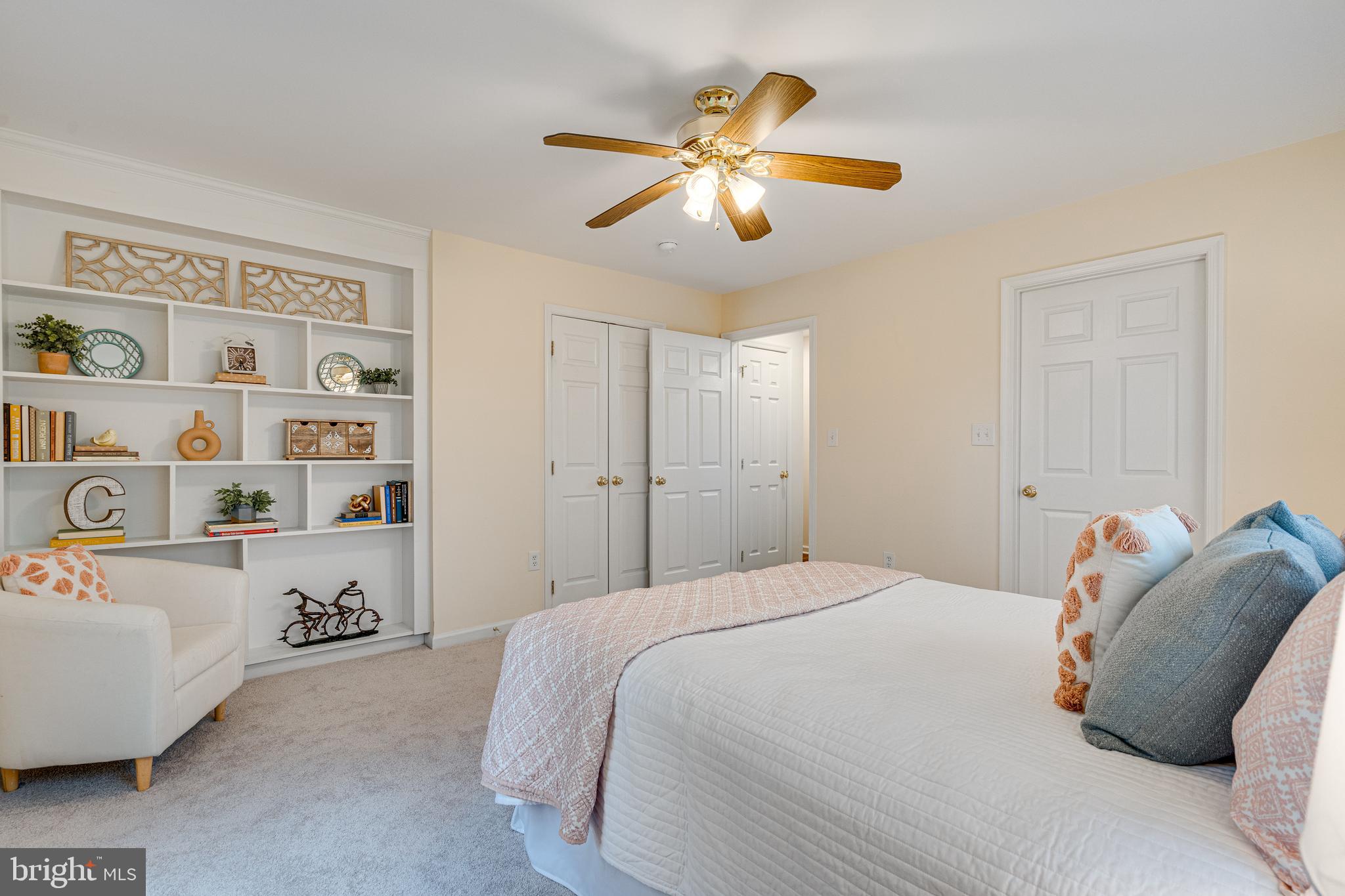 YORKSHIRE ACRES - Residential