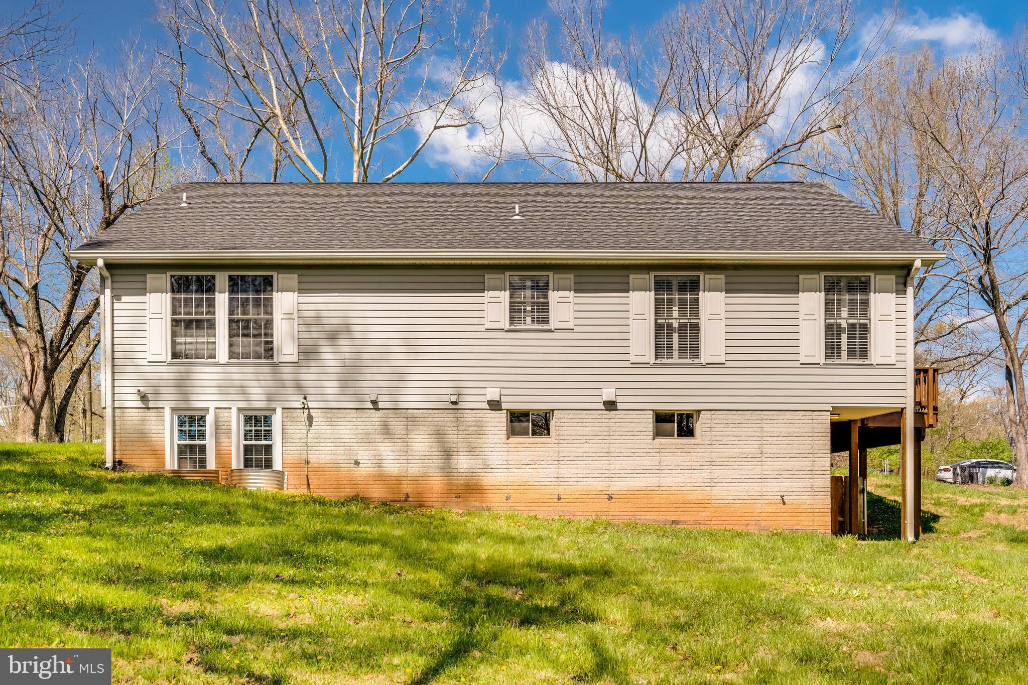 YORKSHIRE ACRES - Residential