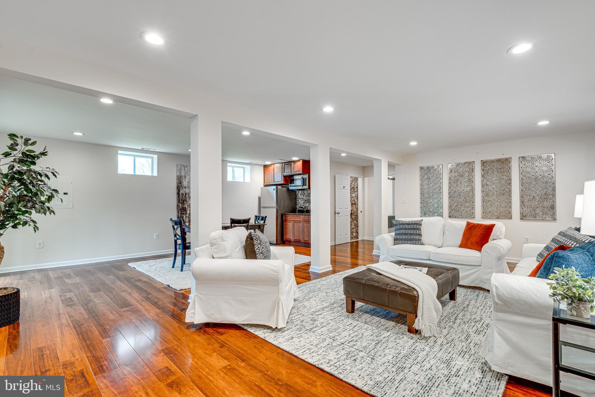 YORKSHIRE ACRES - Residential