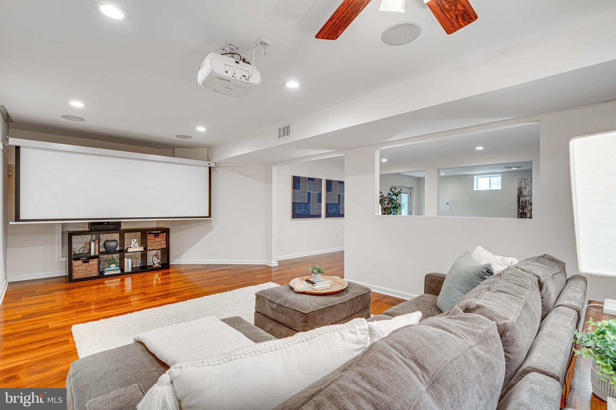 YORKSHIRE ACRES - Residential