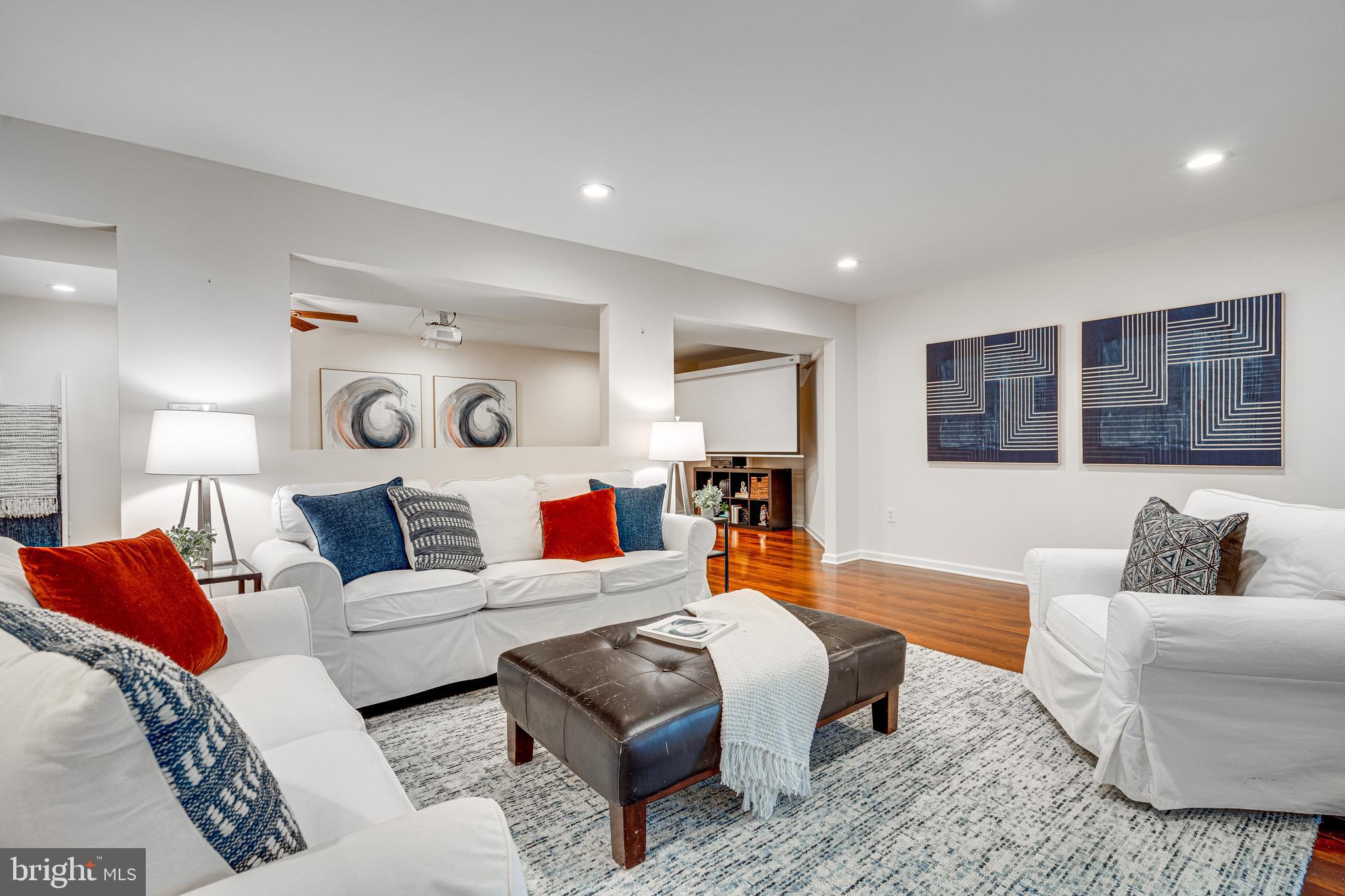 YORKSHIRE ACRES - Residential