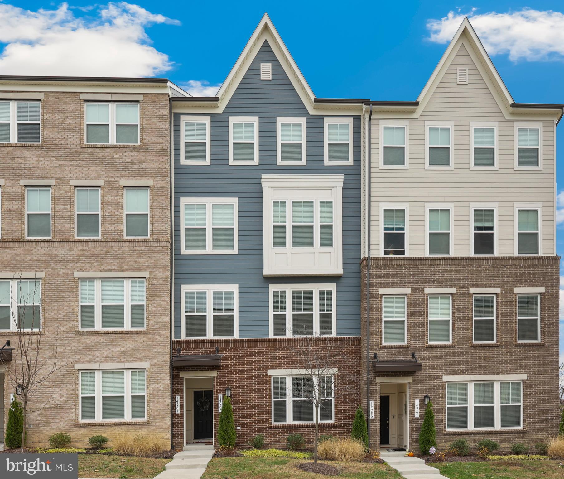 POTOMAC TOWN CENTER - Residential Lease