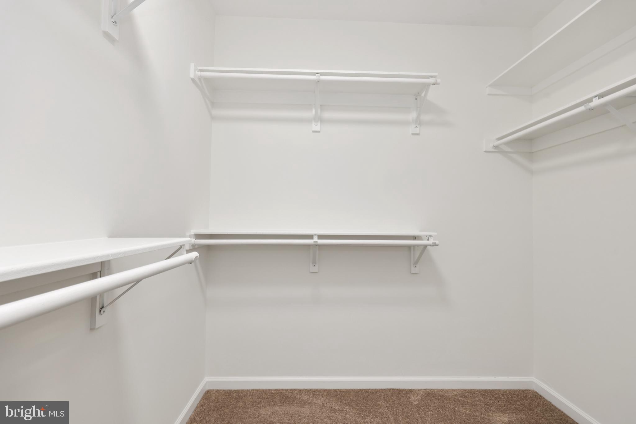 POTOMAC TOWN CENTER - Residential Lease