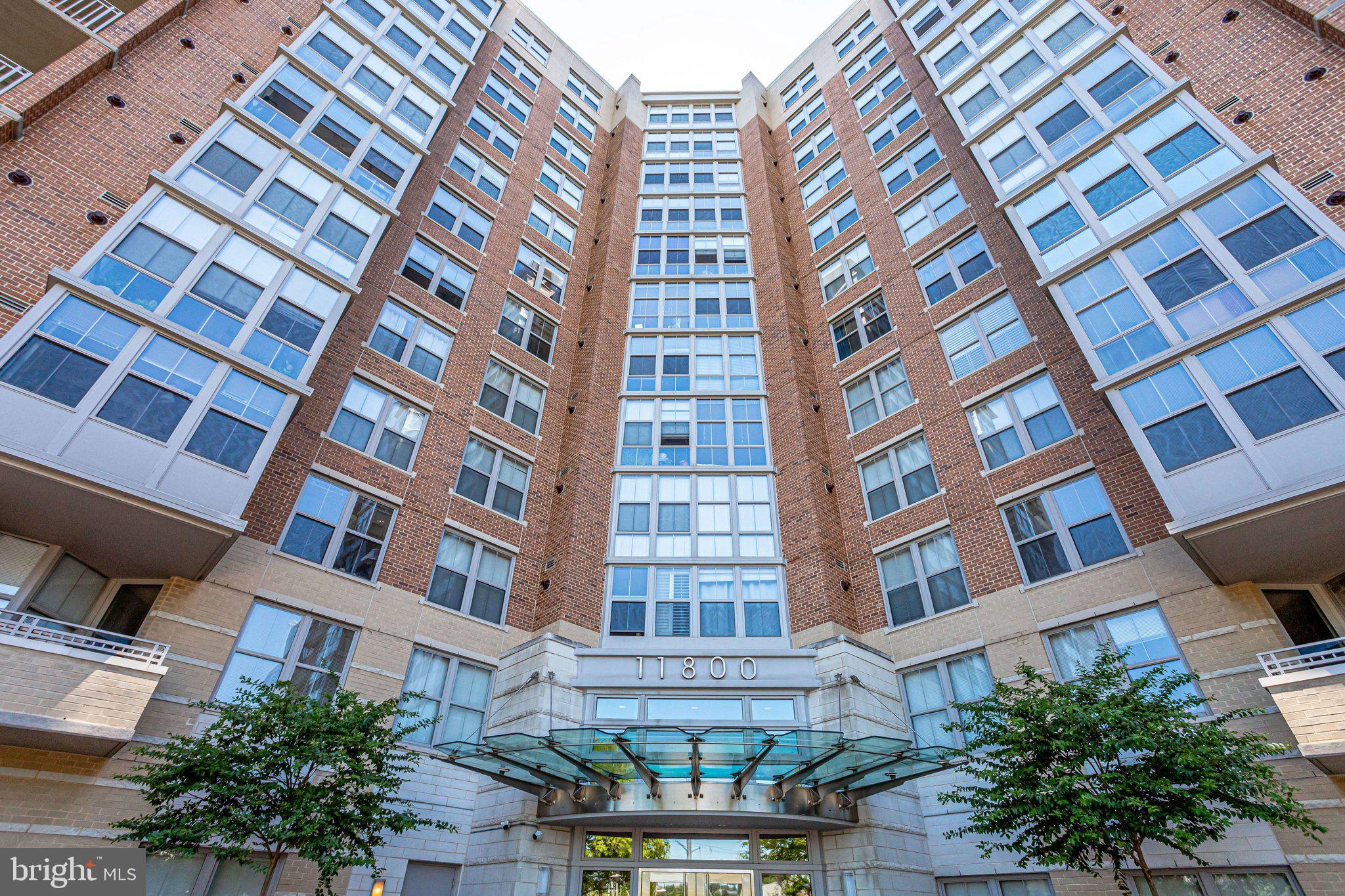 CARLTON HOUSE - Residential