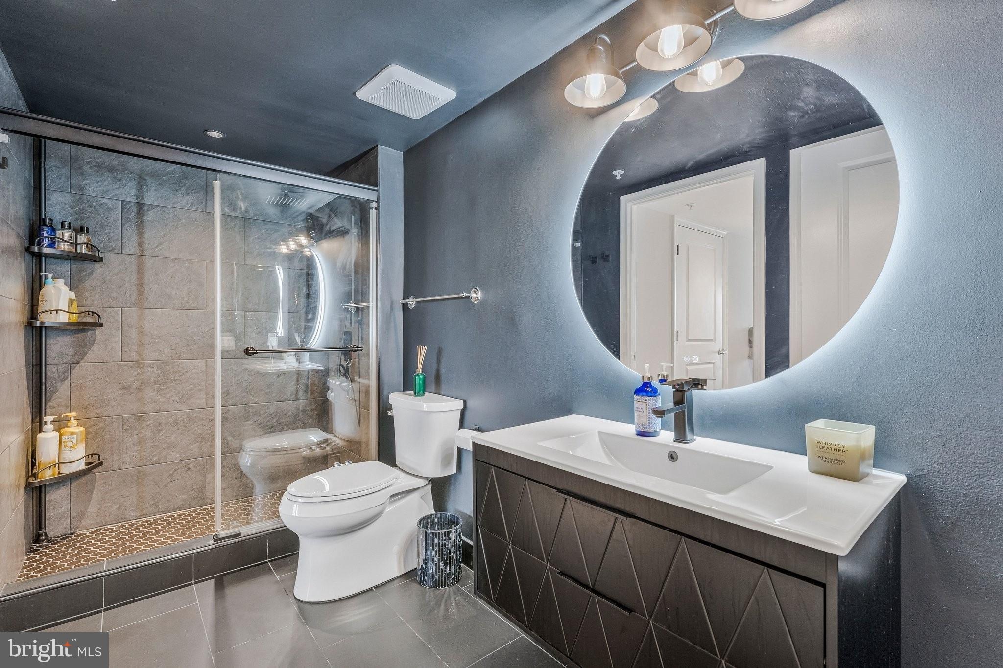 CARLTON HOUSE - Residential