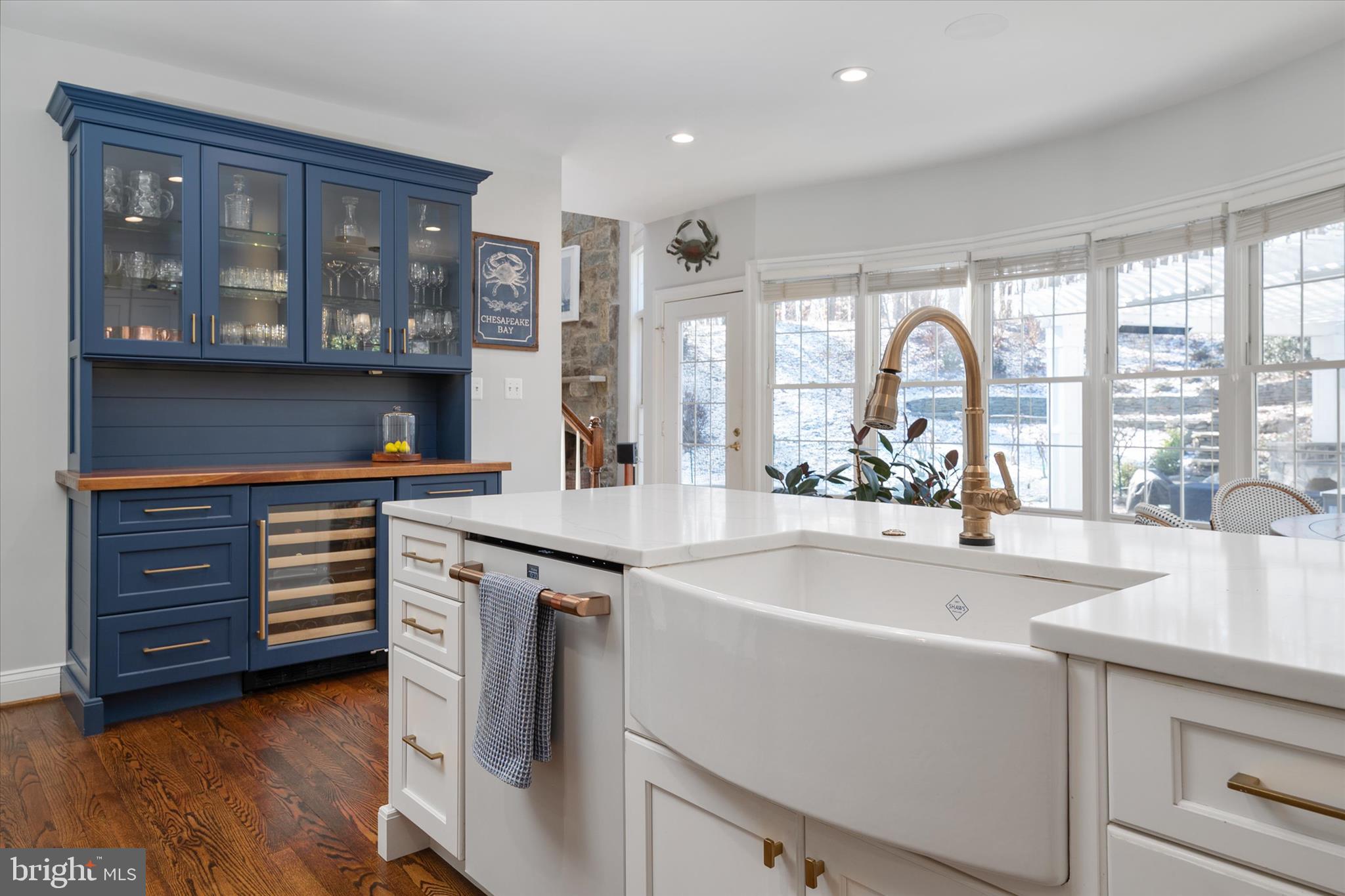 SOUTH RIVER COLONY - Residential