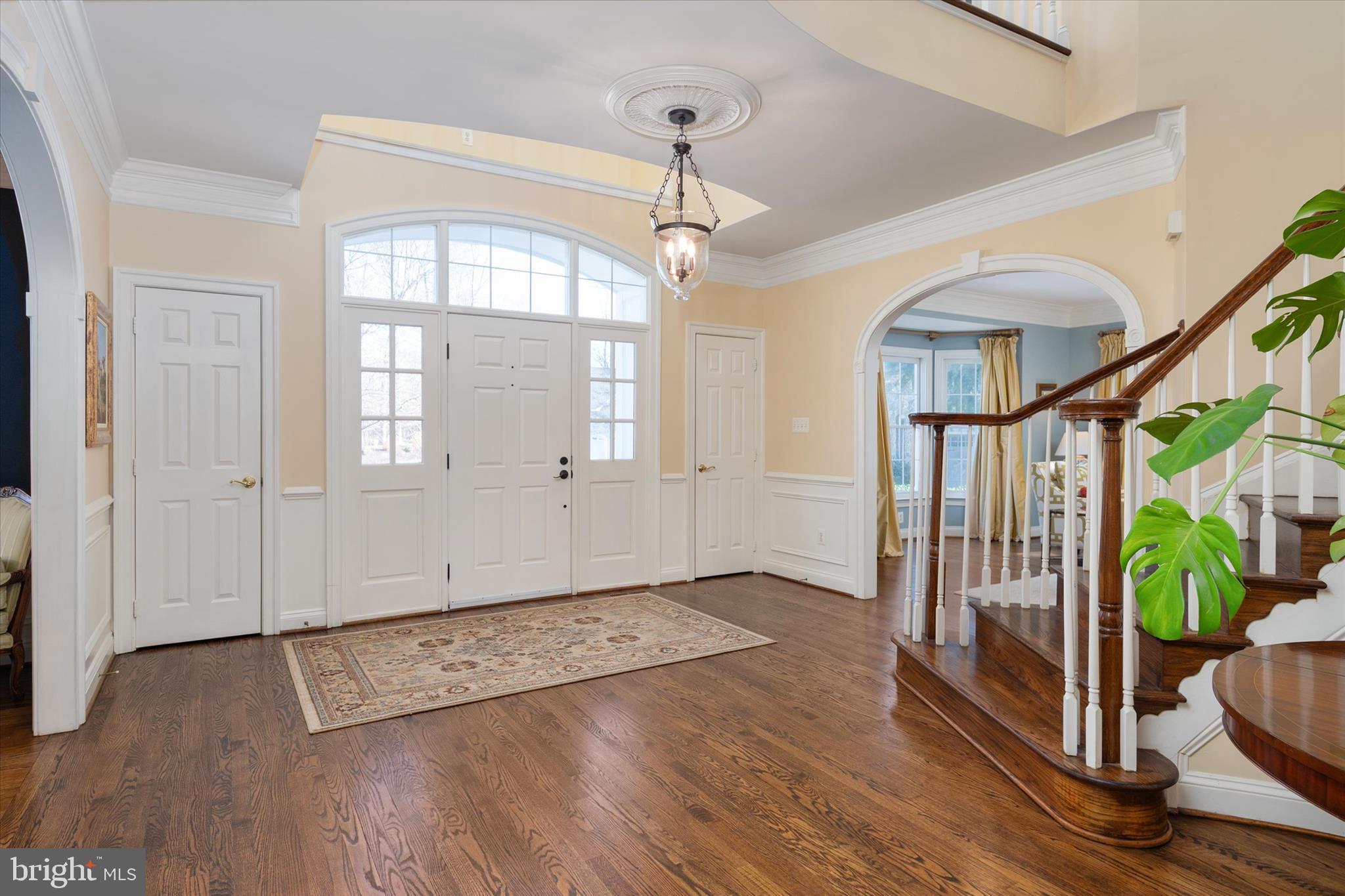 SOUTH RIVER COLONY - Residential