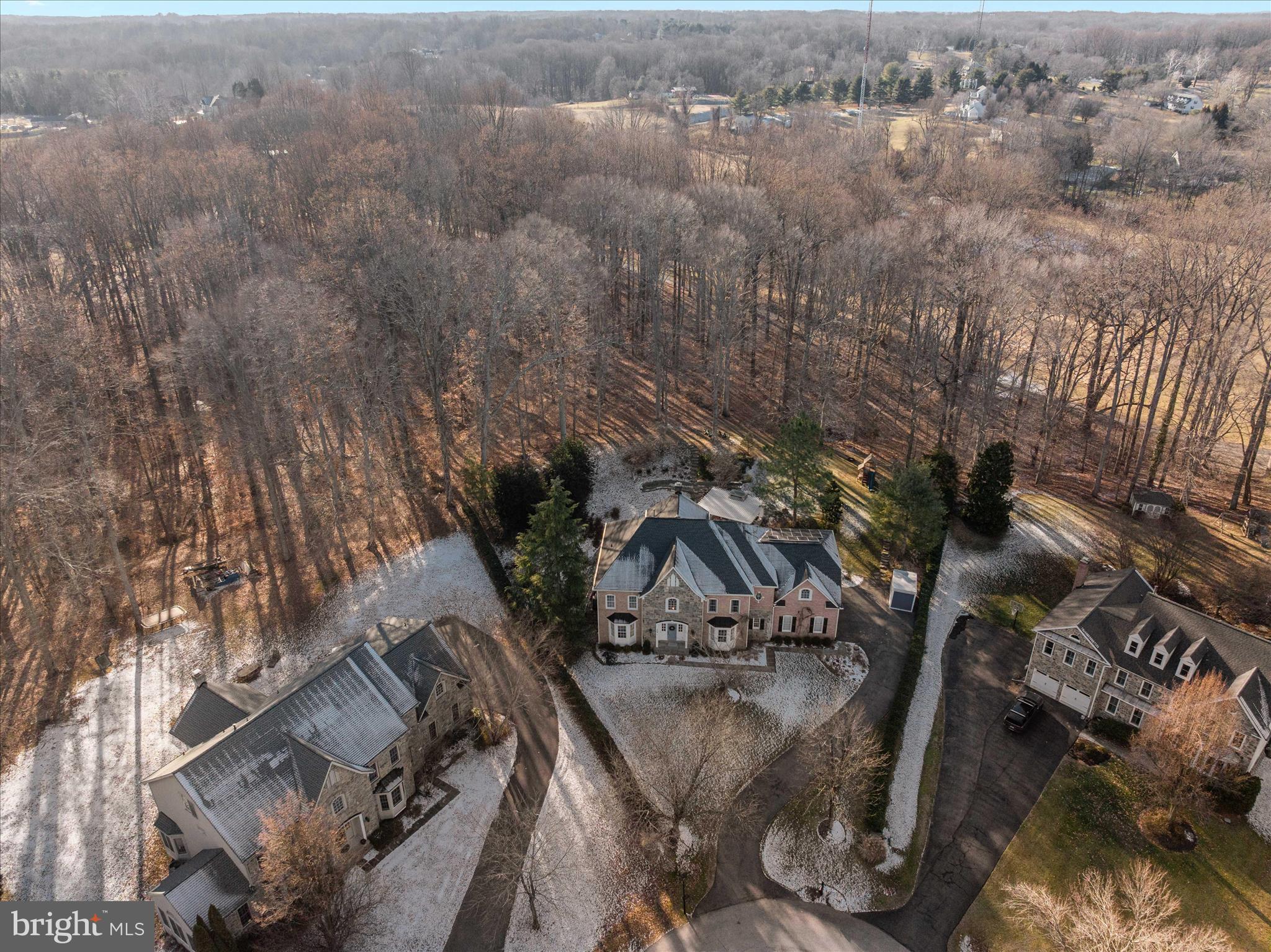 SOUTH RIVER COLONY - Residential