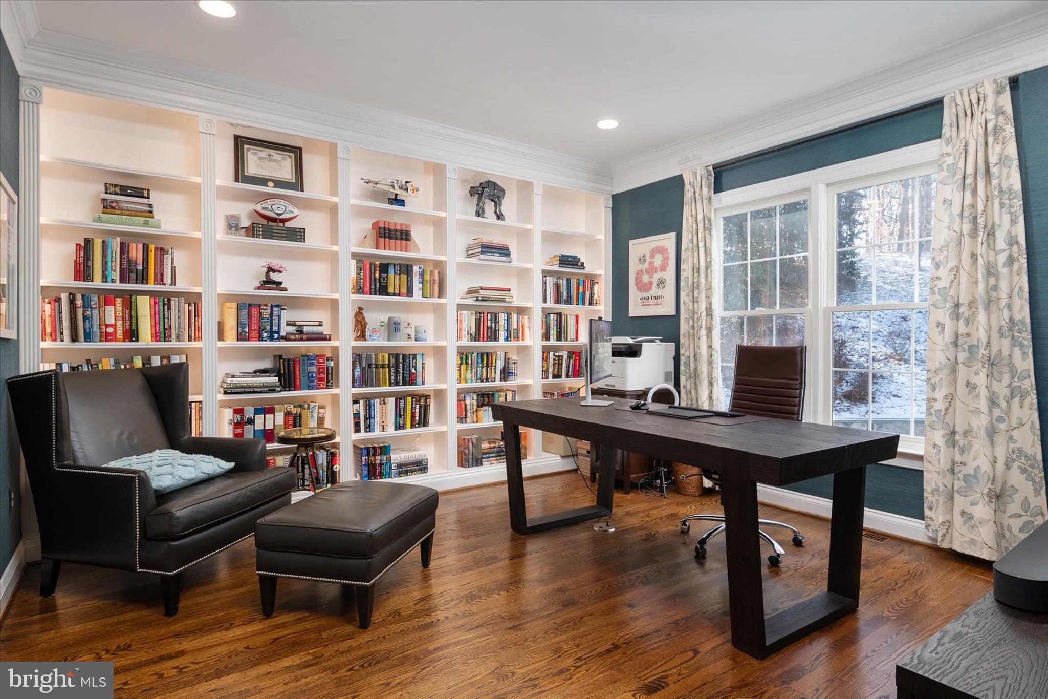 SOUTH RIVER COLONY - Residential