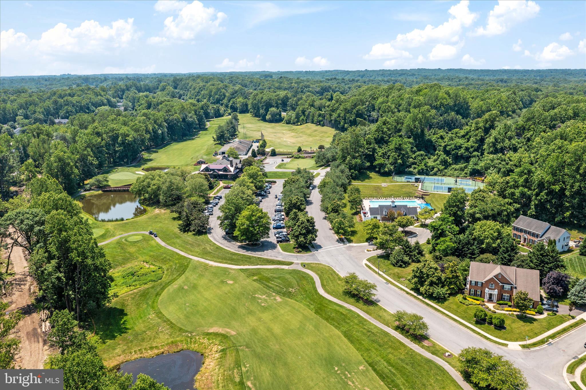 SOUTH RIVER COLONY - Residential