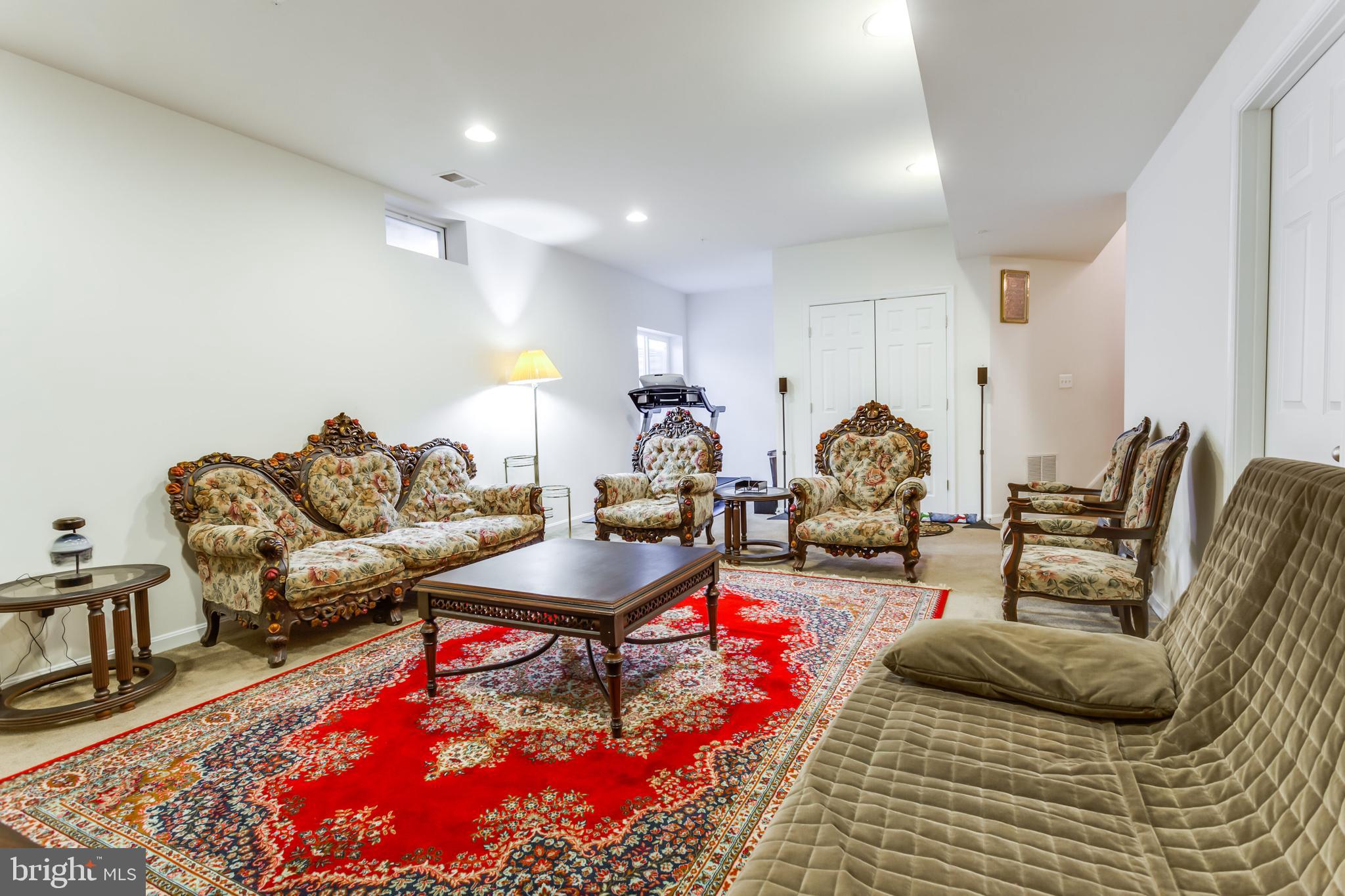 EAGLES POINTE - Residential Lease