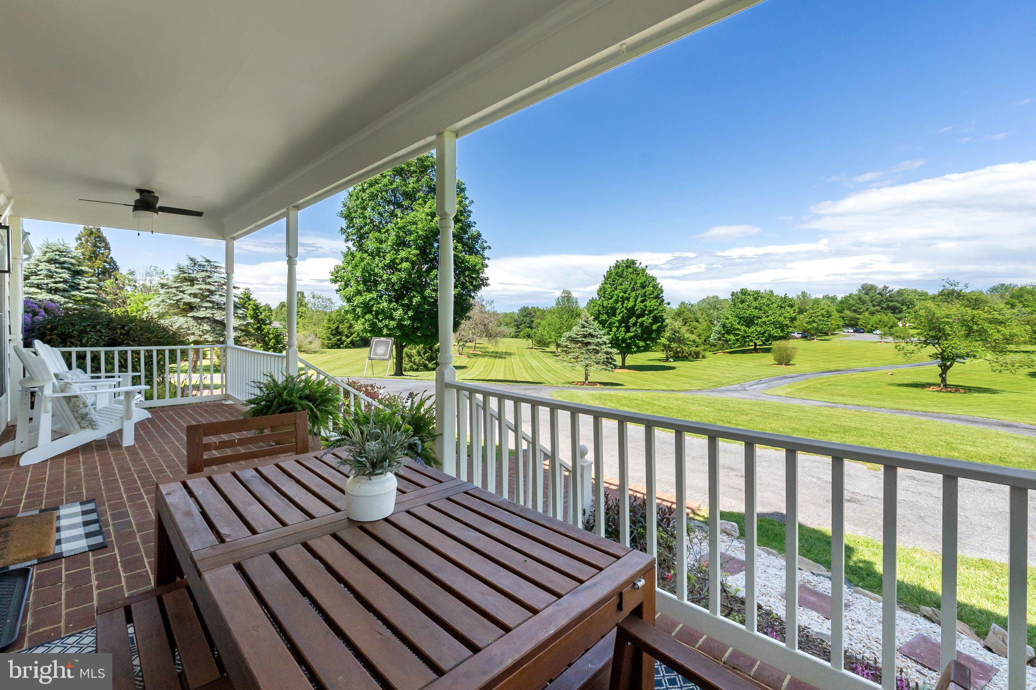 ASHLEY SPRINGS - Residential