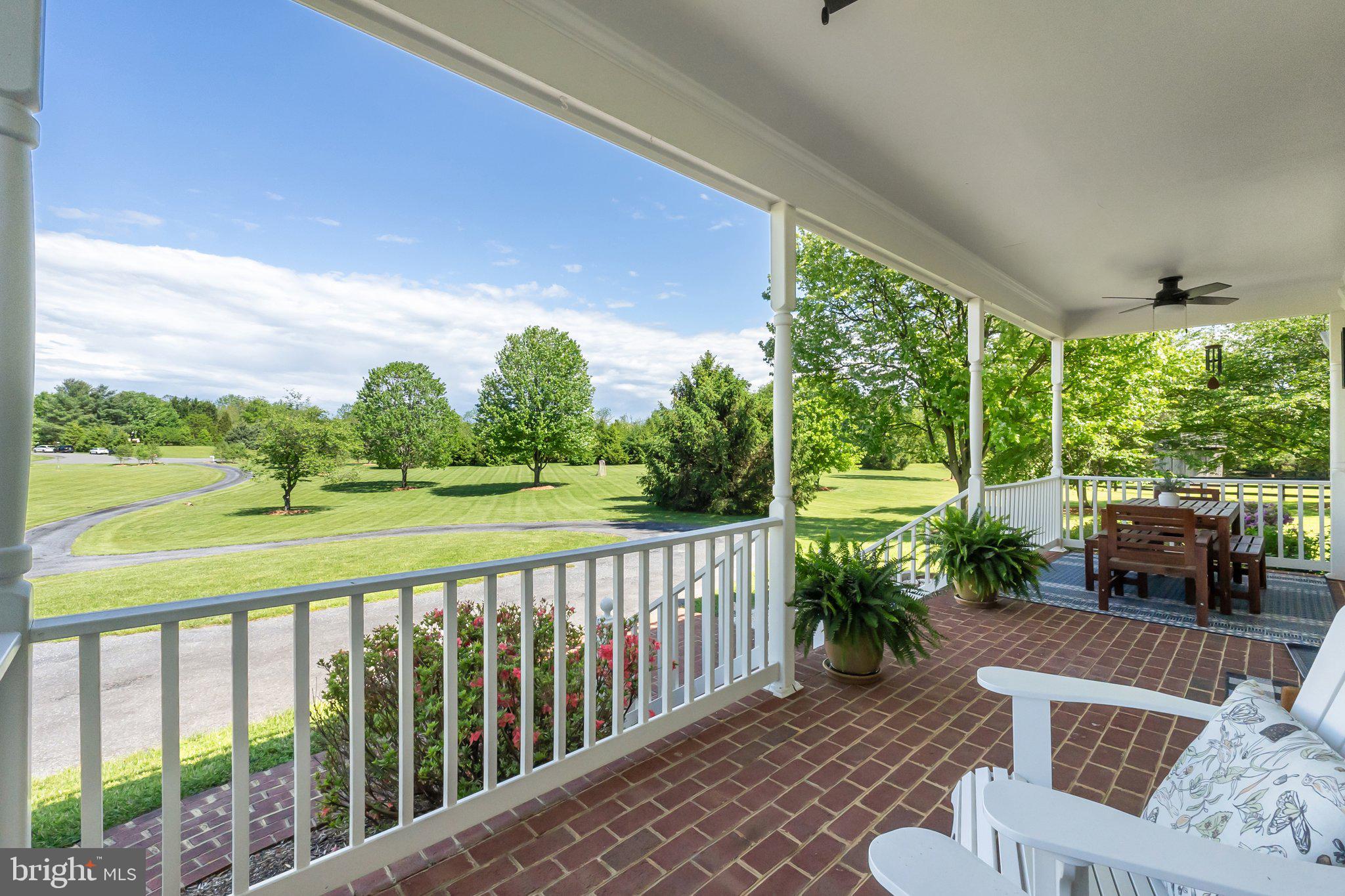 ASHLEY SPRINGS - Residential