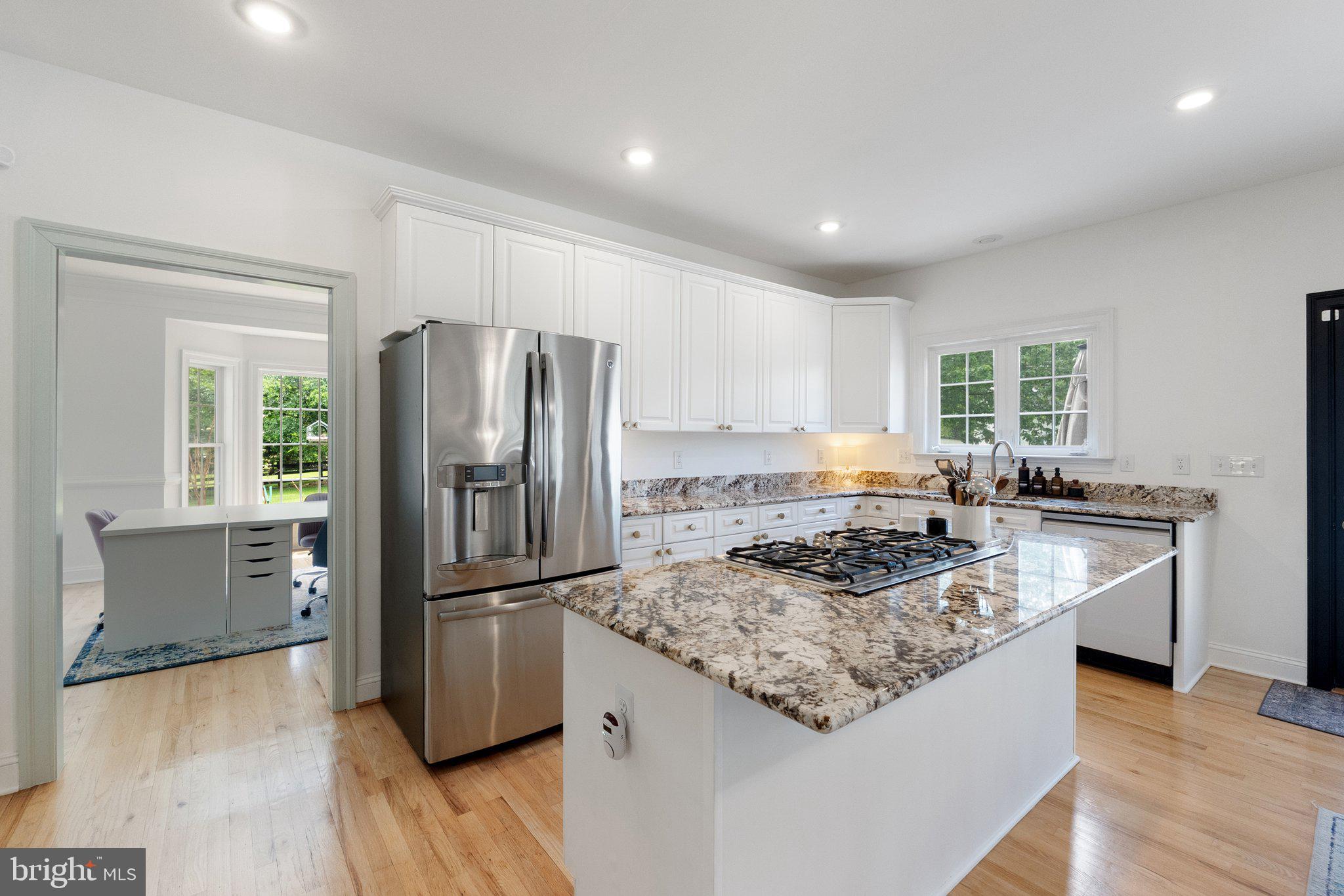 ASHLEY SPRINGS - Residential