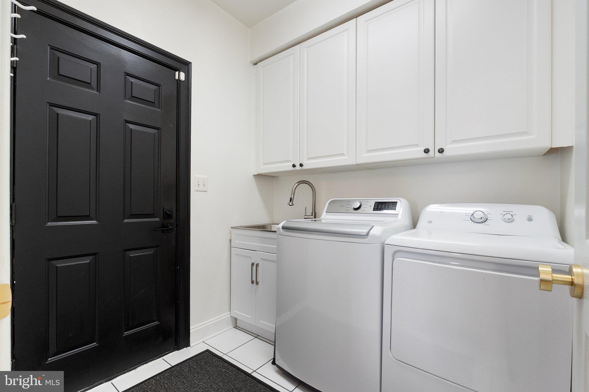 ASHLEY SPRINGS - Residential