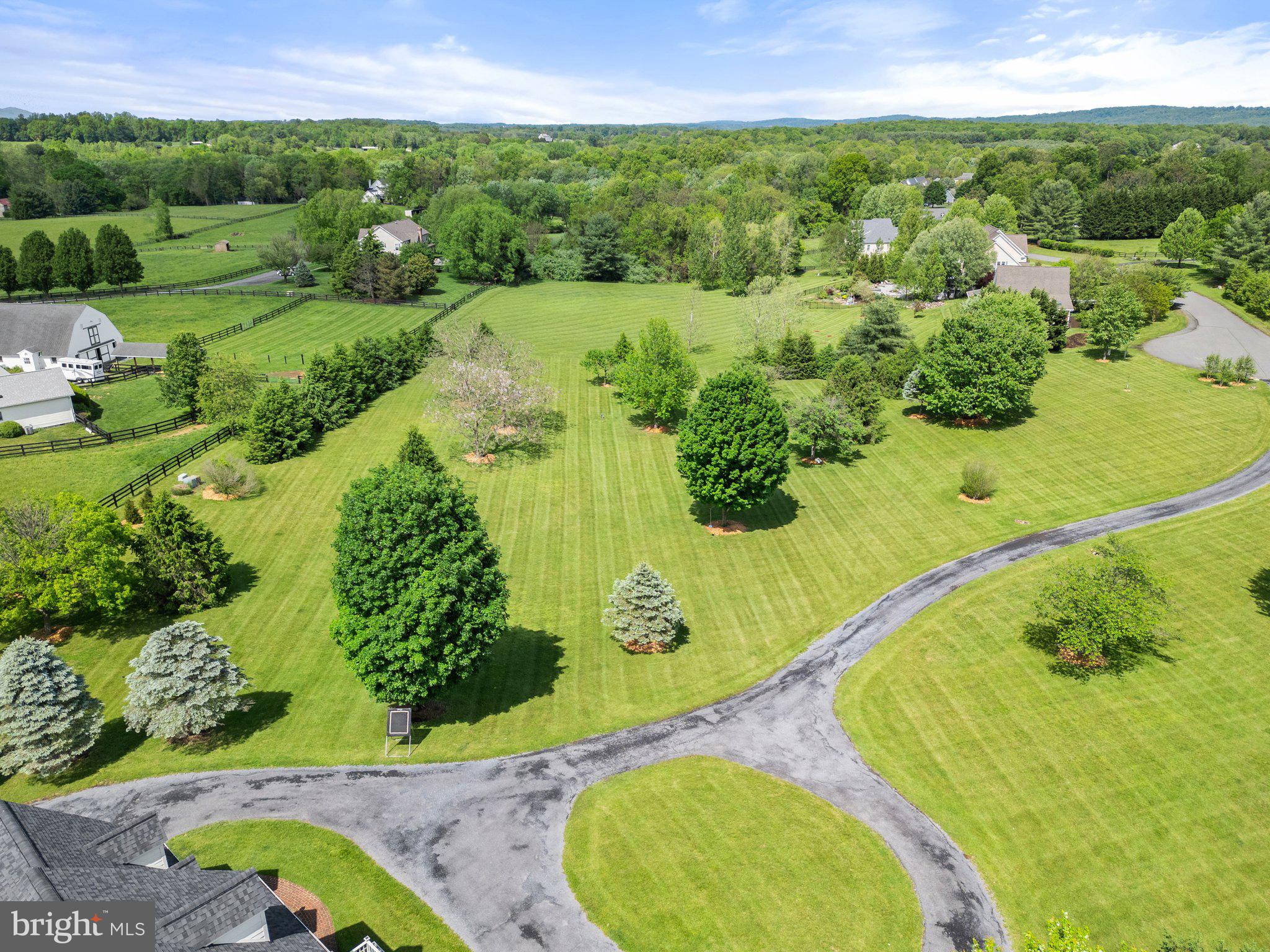 ASHLEY SPRINGS - Residential