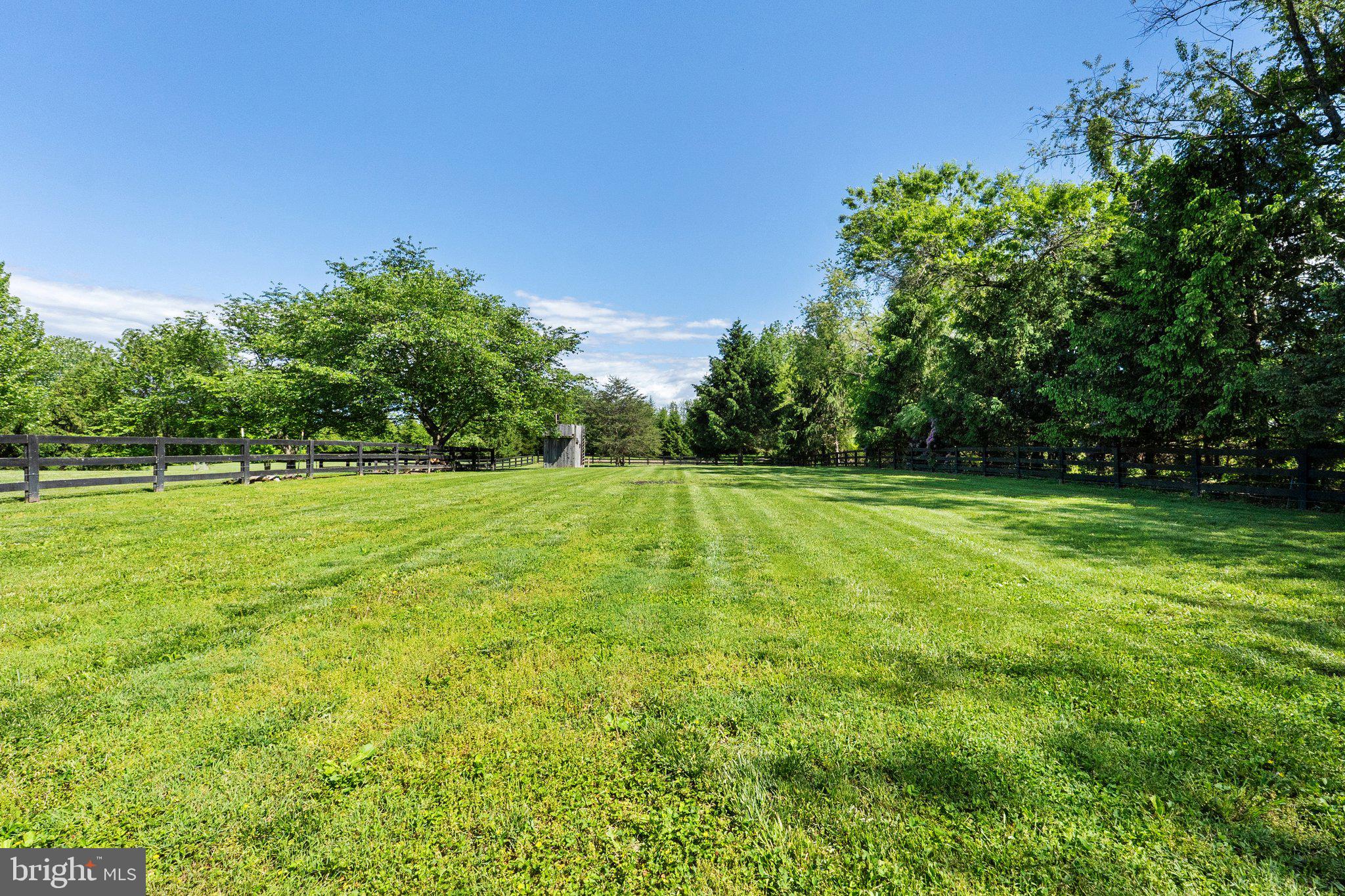 ASHLEY SPRINGS - Residential