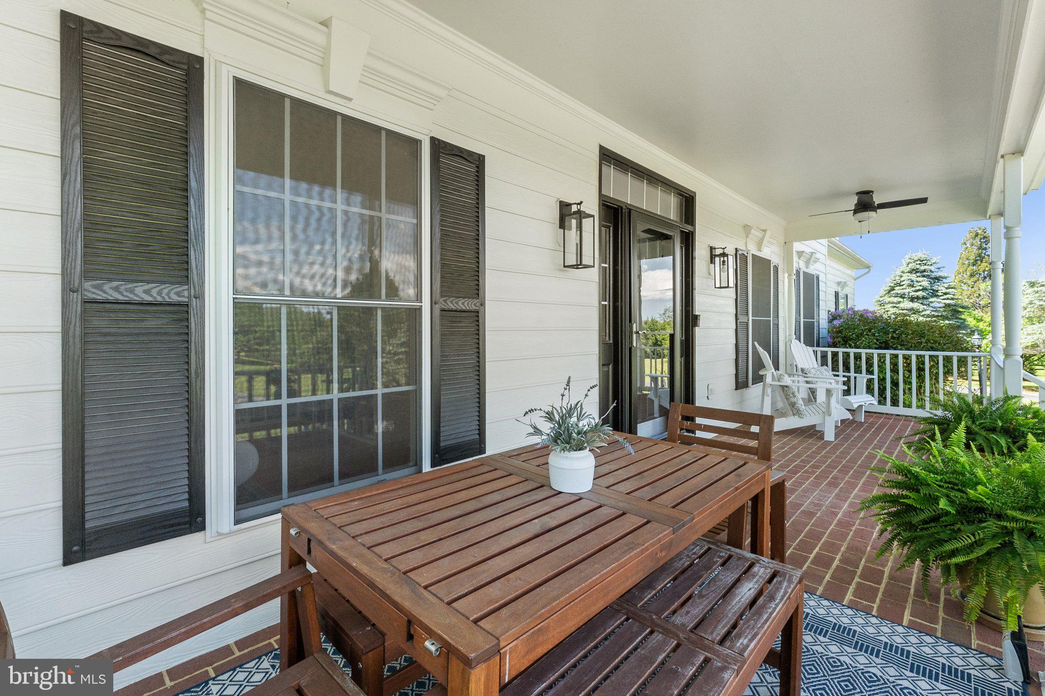 ASHLEY SPRINGS - Residential