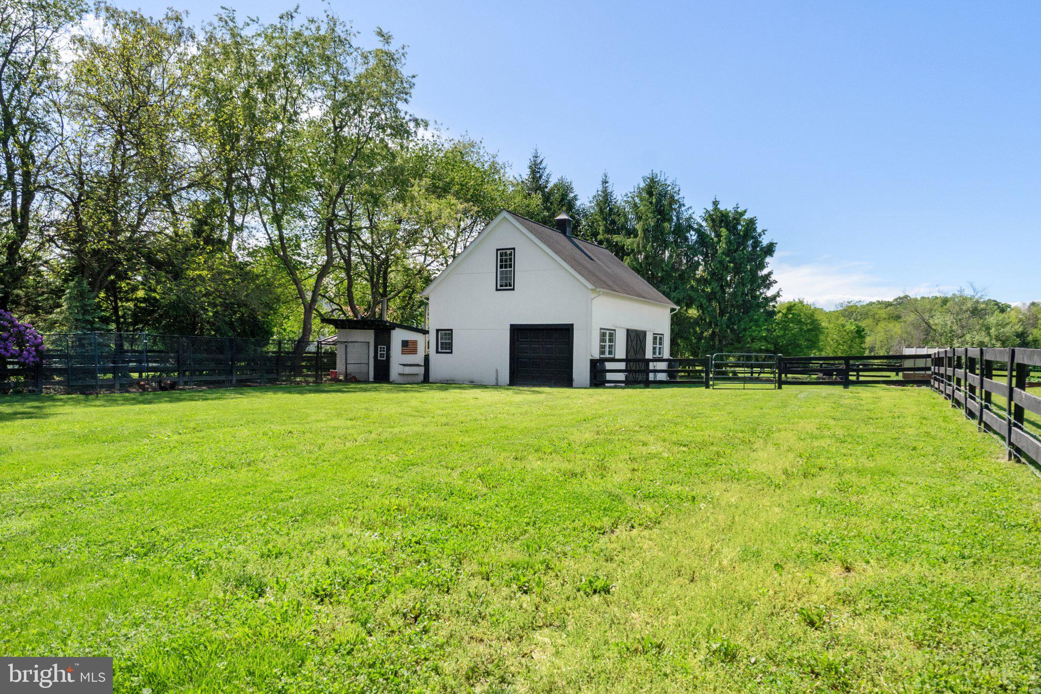 ASHLEY SPRINGS - Residential