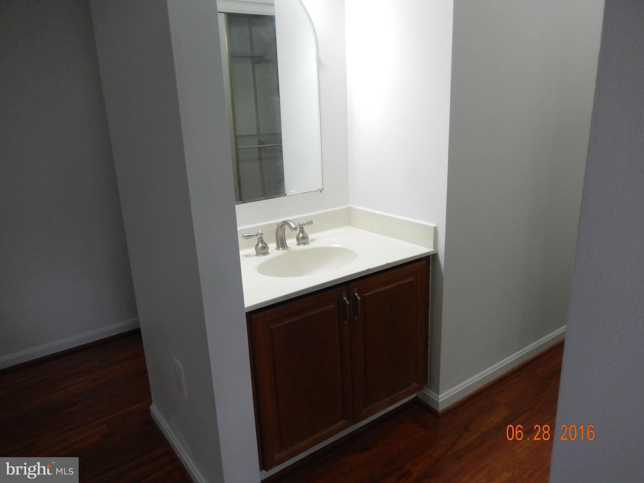 WATERS EDGE - Residential Lease