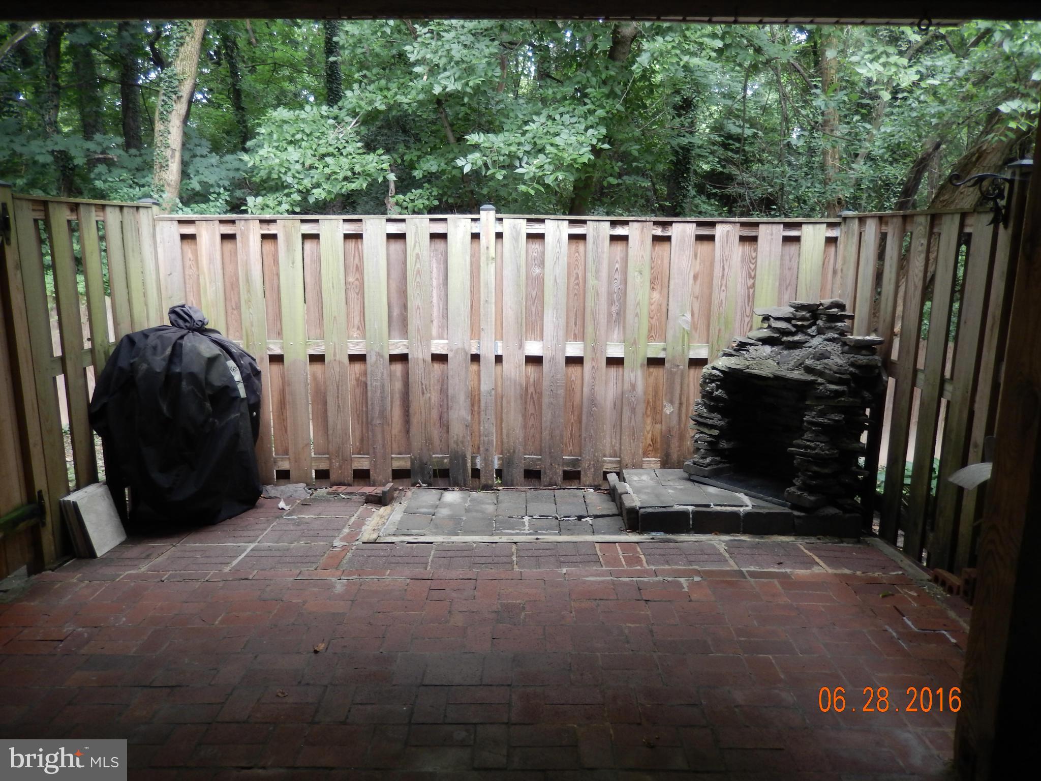 WATERS EDGE - Residential Lease