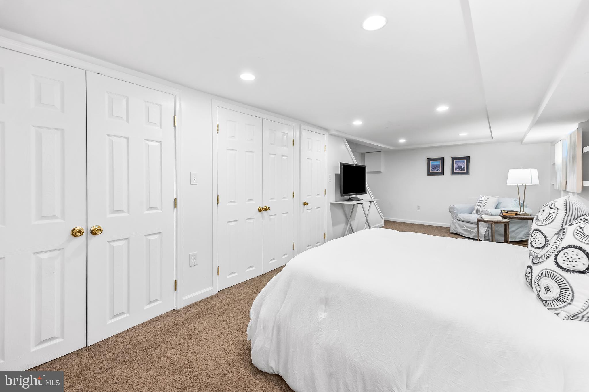 EVERGREEN - Residential