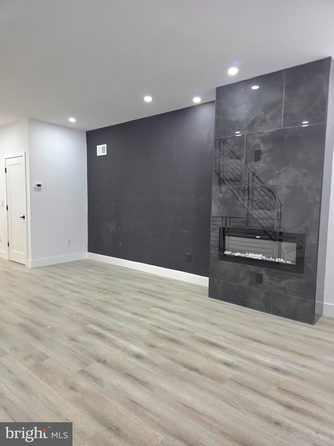 WEST PHILADELPHIA - Residential