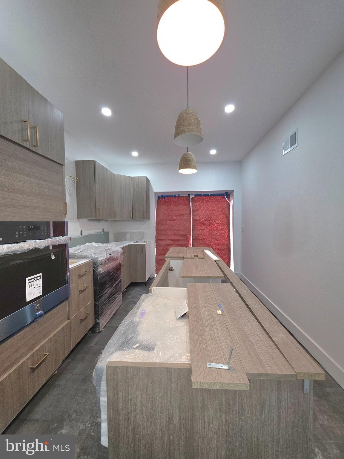 WEST PHILADELPHIA - Residential