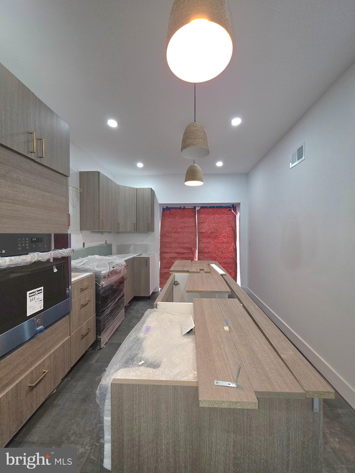 WEST PHILADELPHIA - Residential