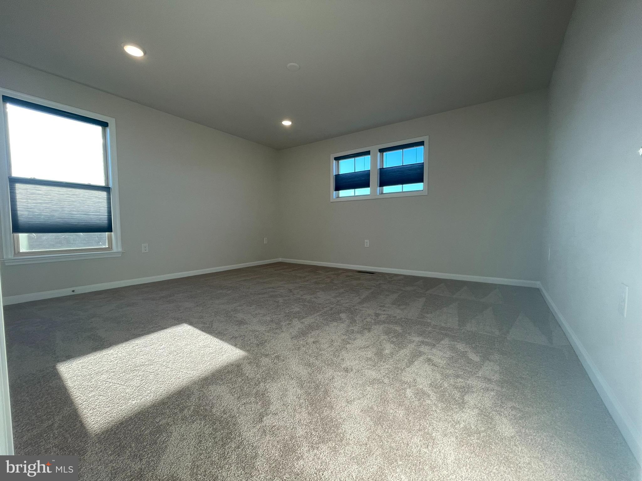 MONTEBELLO - Residential Lease