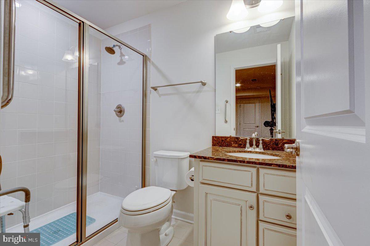 CREEKSIDE VILLAGE AT TANYARD SPRINGS - Residential