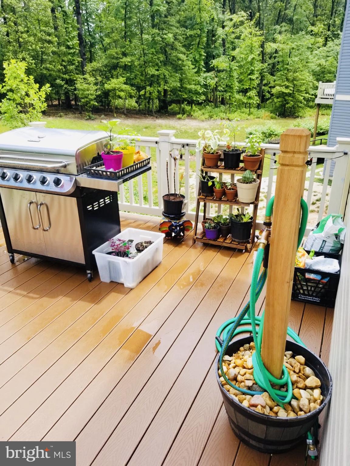 CREEKSIDE VILLAGE AT TANYARD SPRINGS - Residential