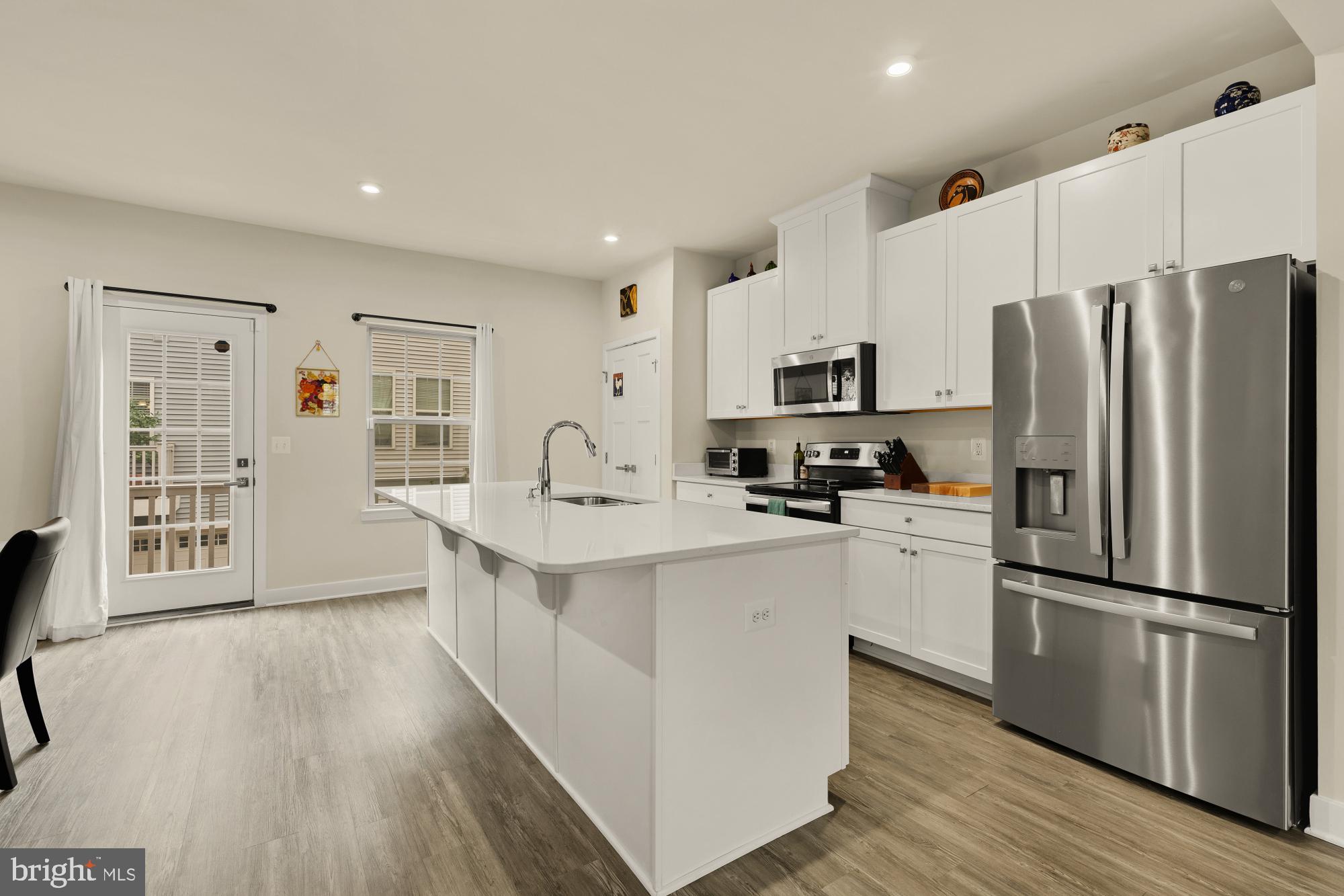HERITAGE VILLAGE - Residential