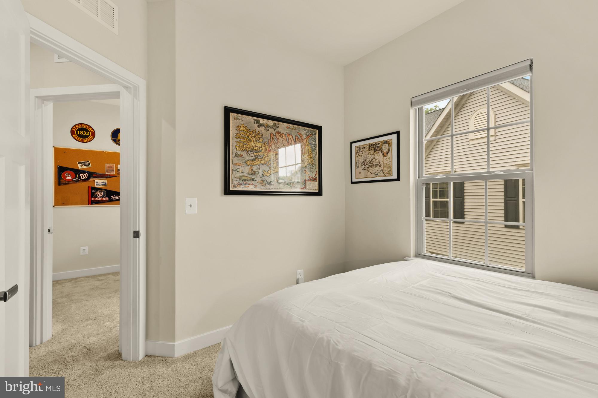 HERITAGE VILLAGE - Residential