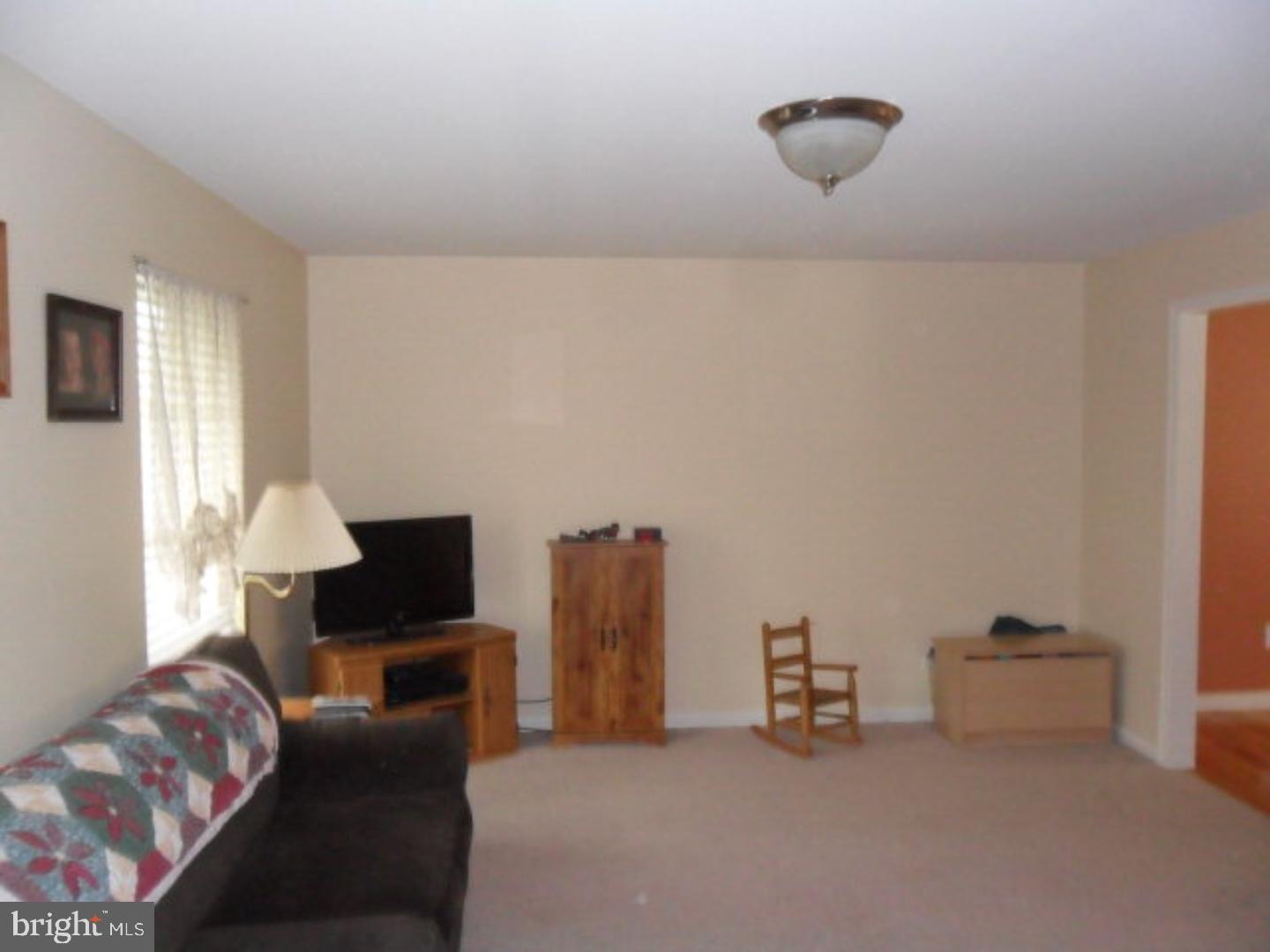 CROWN POINTE - Residential