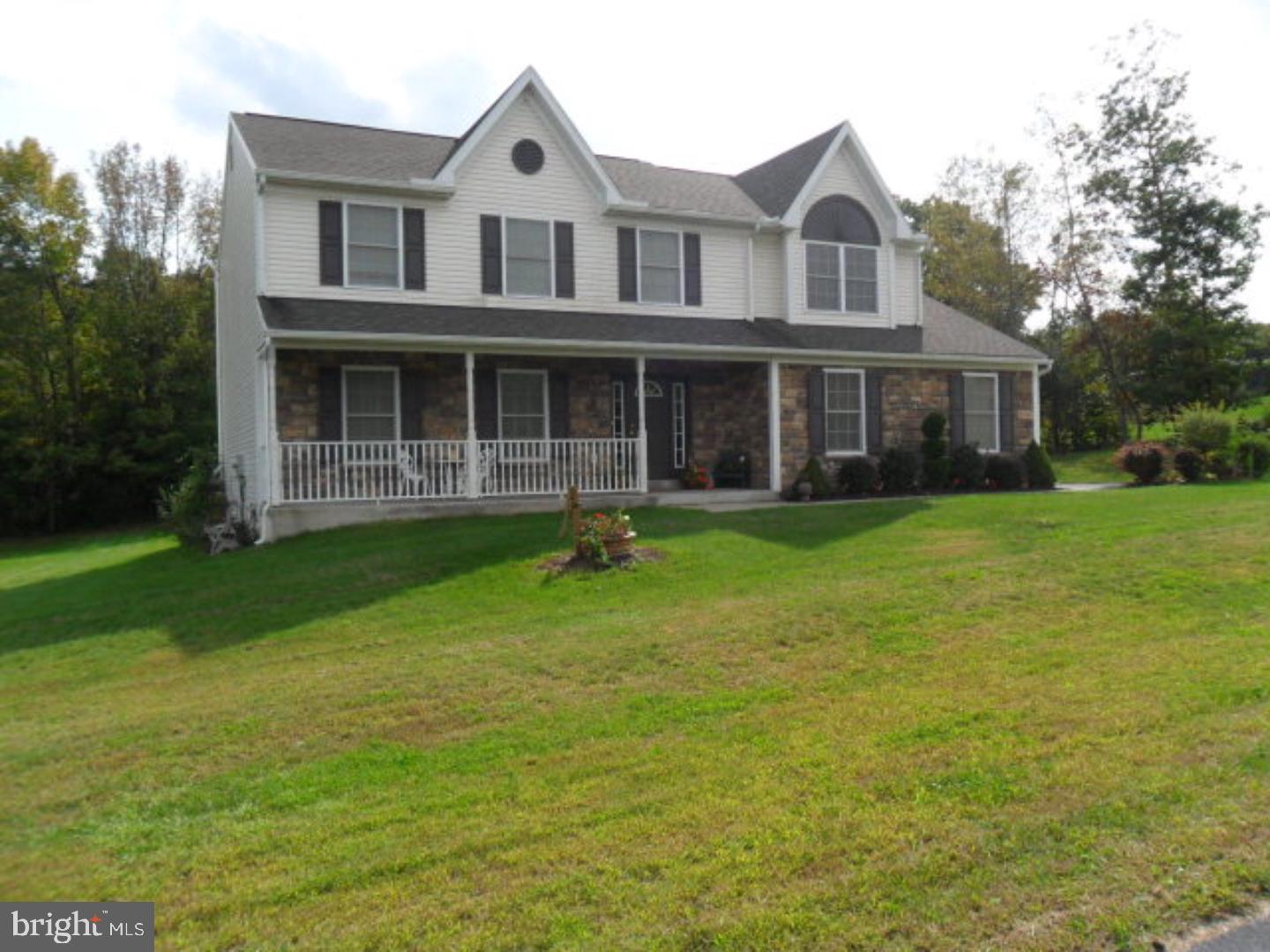 CROWN POINTE - Residential