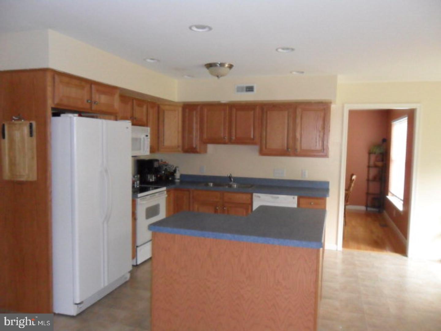 CROWN POINTE - Residential