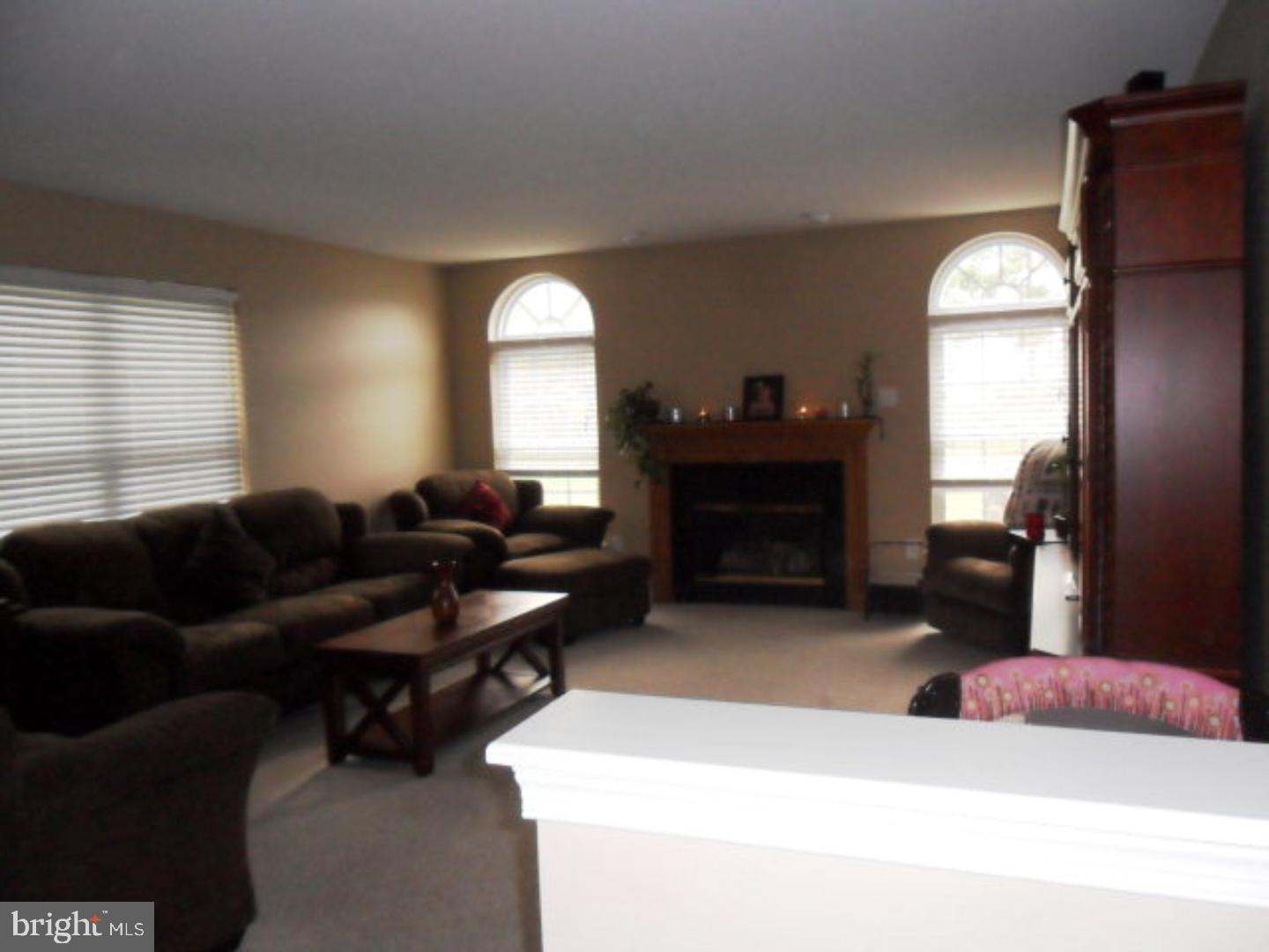 CROWN POINTE - Residential