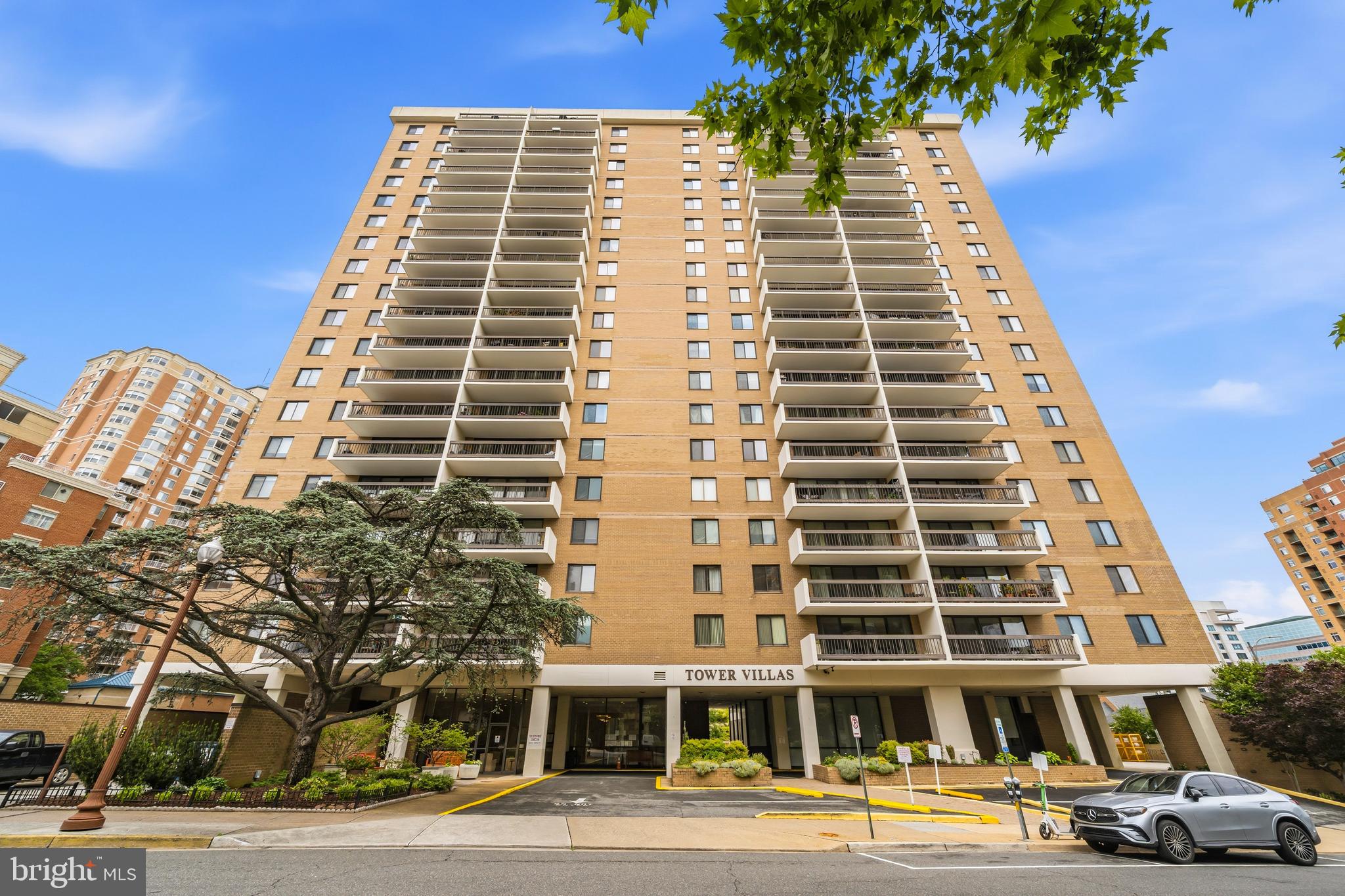 3800 FAIRFAX DRIVE 1105