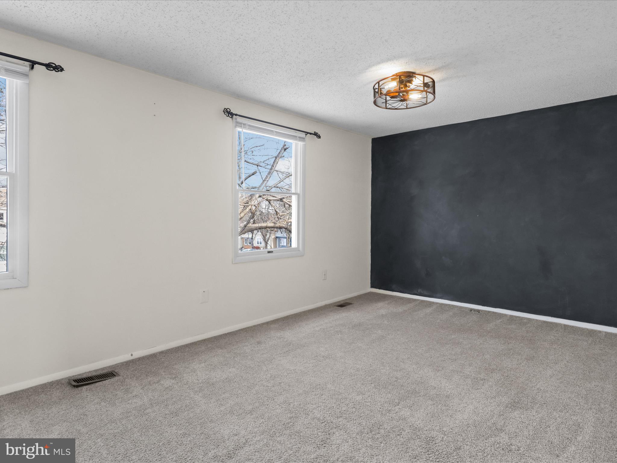 ROLLINGWOOD VILLAGE - Residential Lease