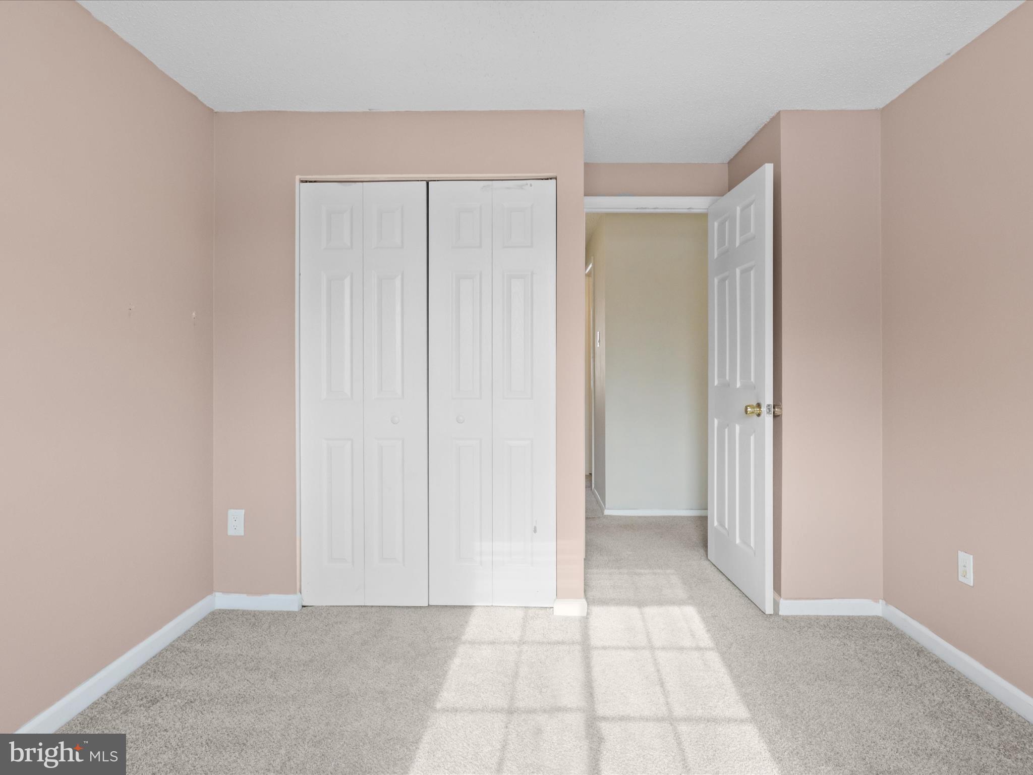 ROLLINGWOOD VILLAGE - Residential Lease