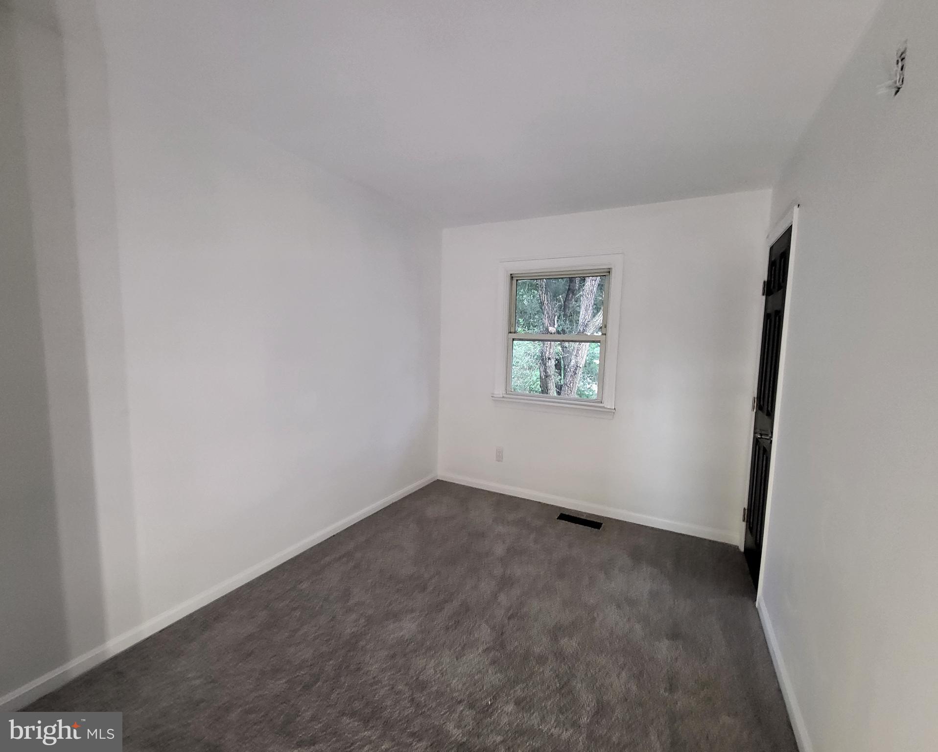 LONDONTOWNE - Residential