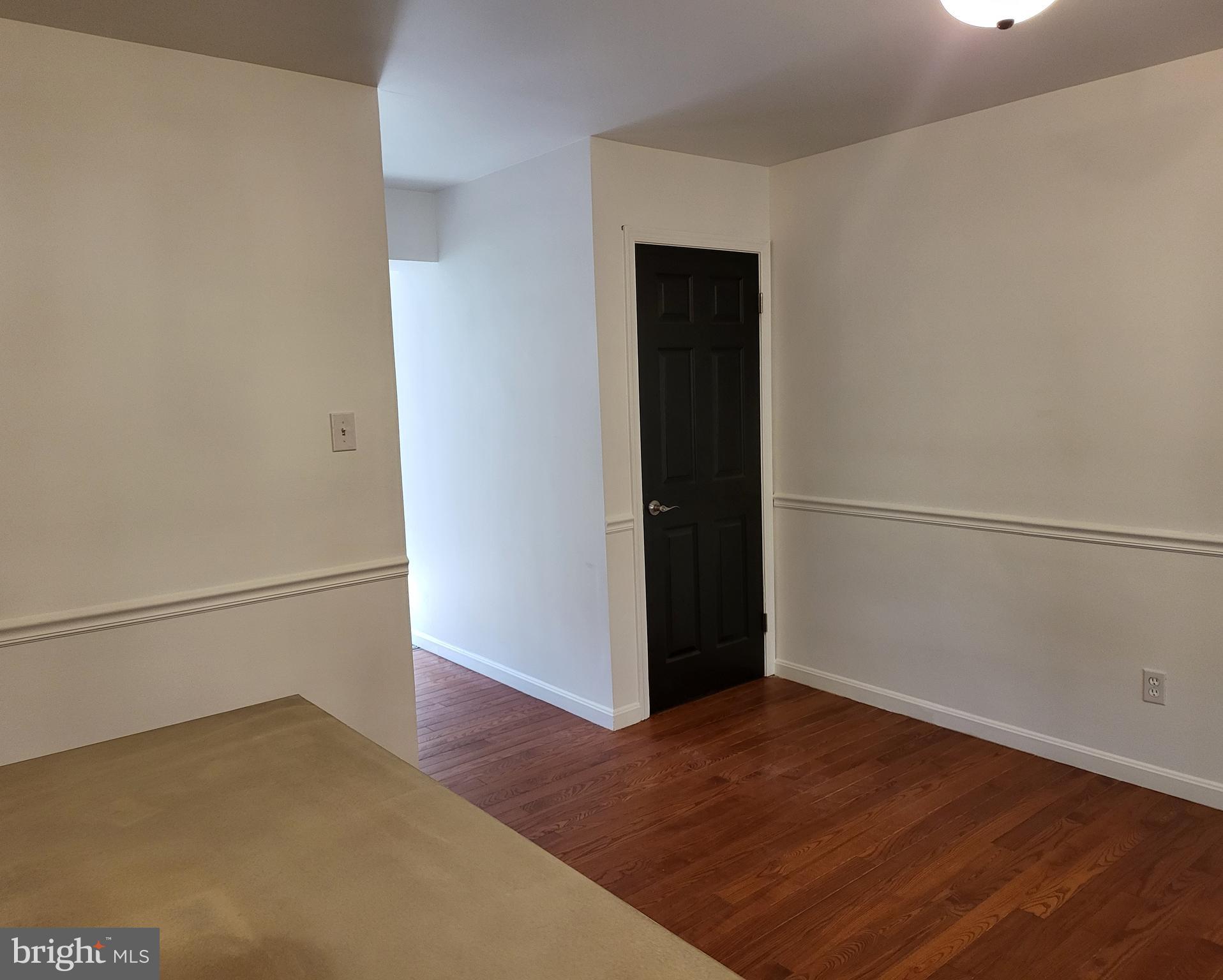 LONDONTOWNE - Residential